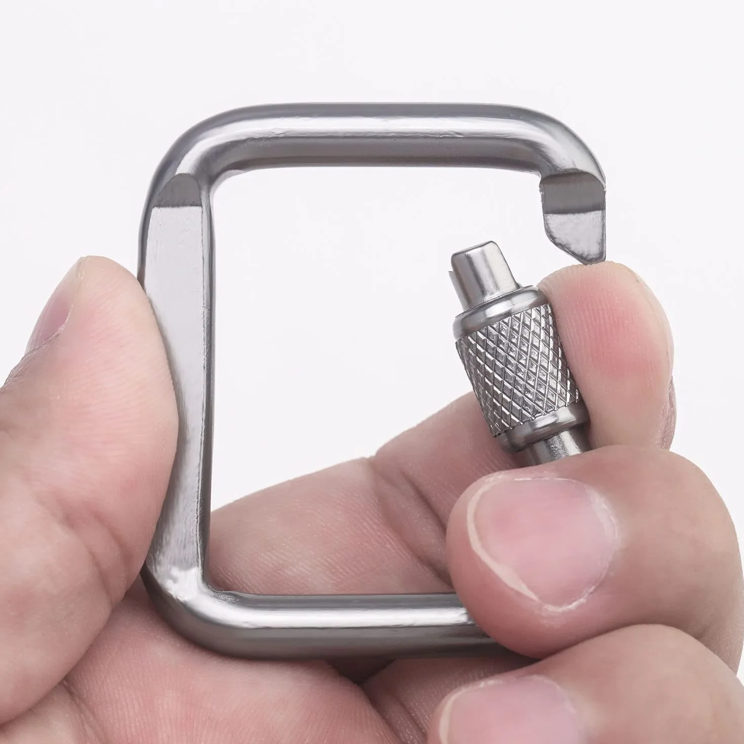 4 PCS Mousqueton, Mousqueton Aluminium, Mousqueton Escalade avec Bouchon à Vis, pour l'extérieur, Camping, Randonnée, Voyages, Pêche, Sac Dos(Argent, Noir)