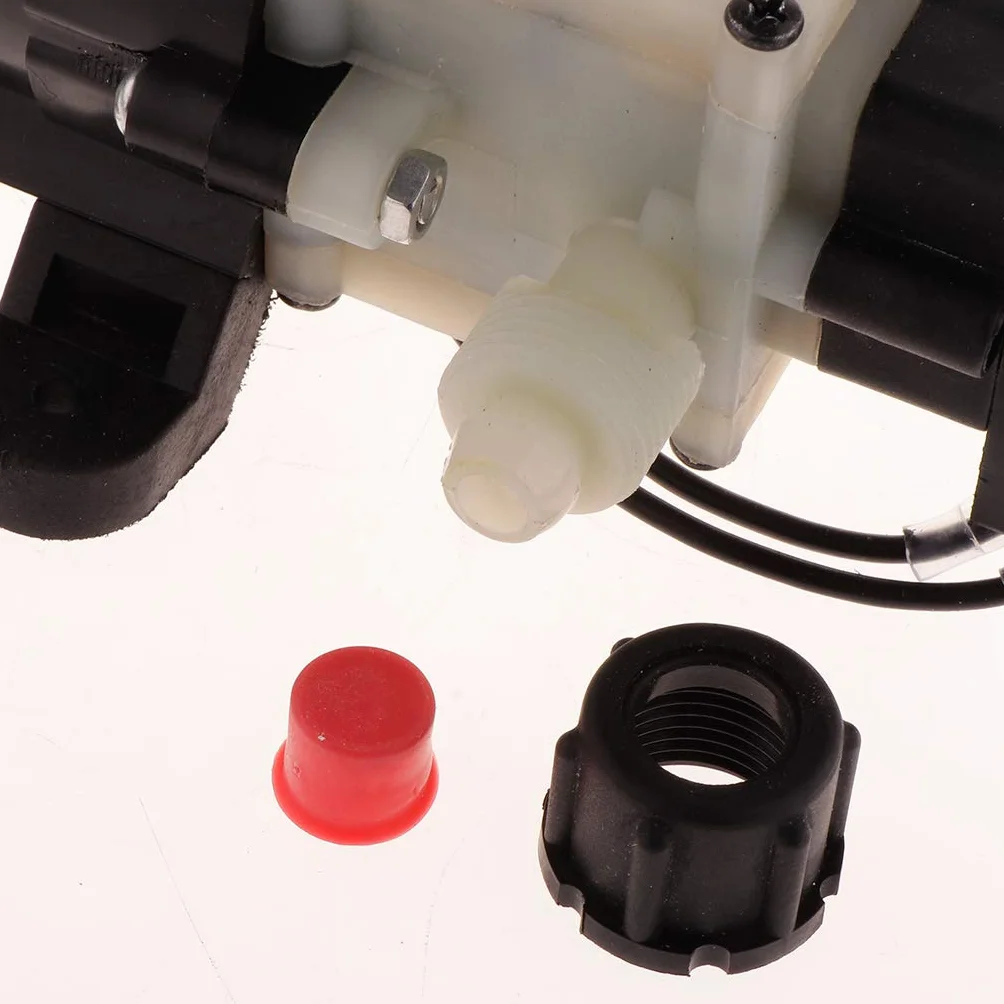Pompe à Eau électrique Haute Pression 12V DC - Noir