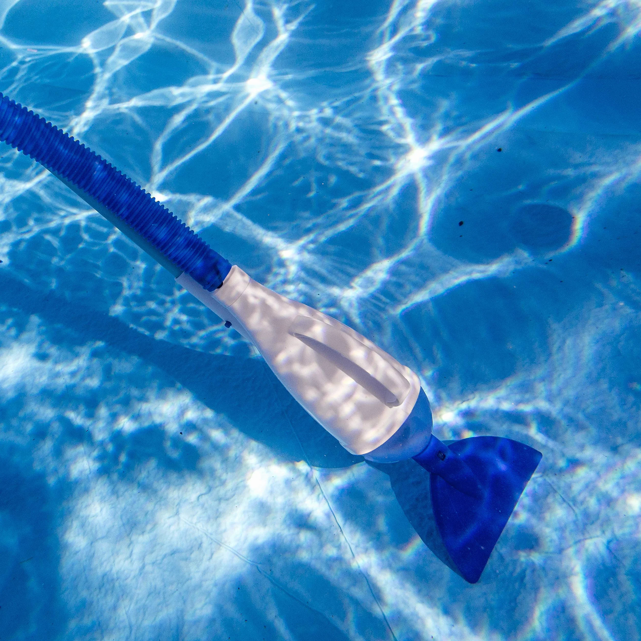 Gre AR20637Z Nettoyeur à Aspiration pour Piscines Succion Manuelle Fond Petites et Moyennes
