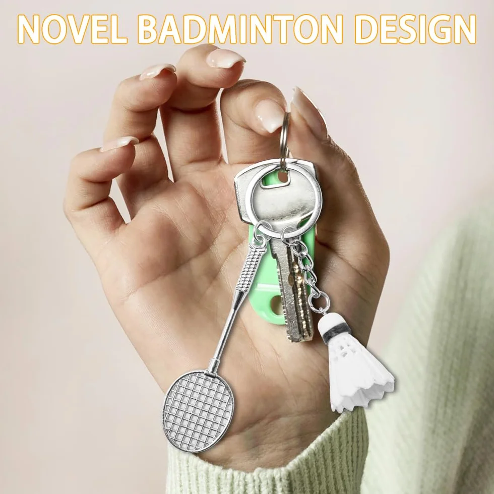 8 Pièces Porte Clé Badminton Porte Clé Volant Badminton Pendentif Adminton Mini porte Clé de badminton Key Ring pour Sacs à Dos Décoration 4 Couleurs