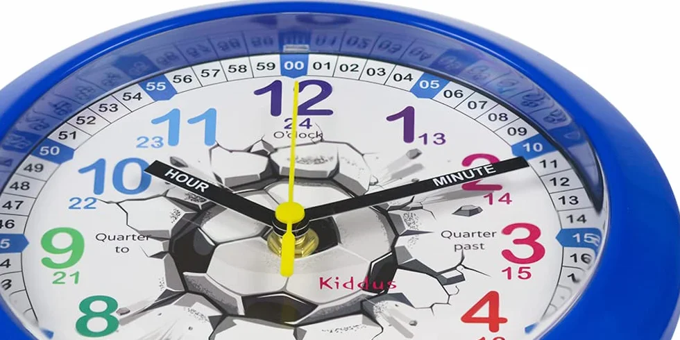 Kiddus Horloge Murale Éducative Enfants Analogique Time Teacher Quartz Silencieux English Football