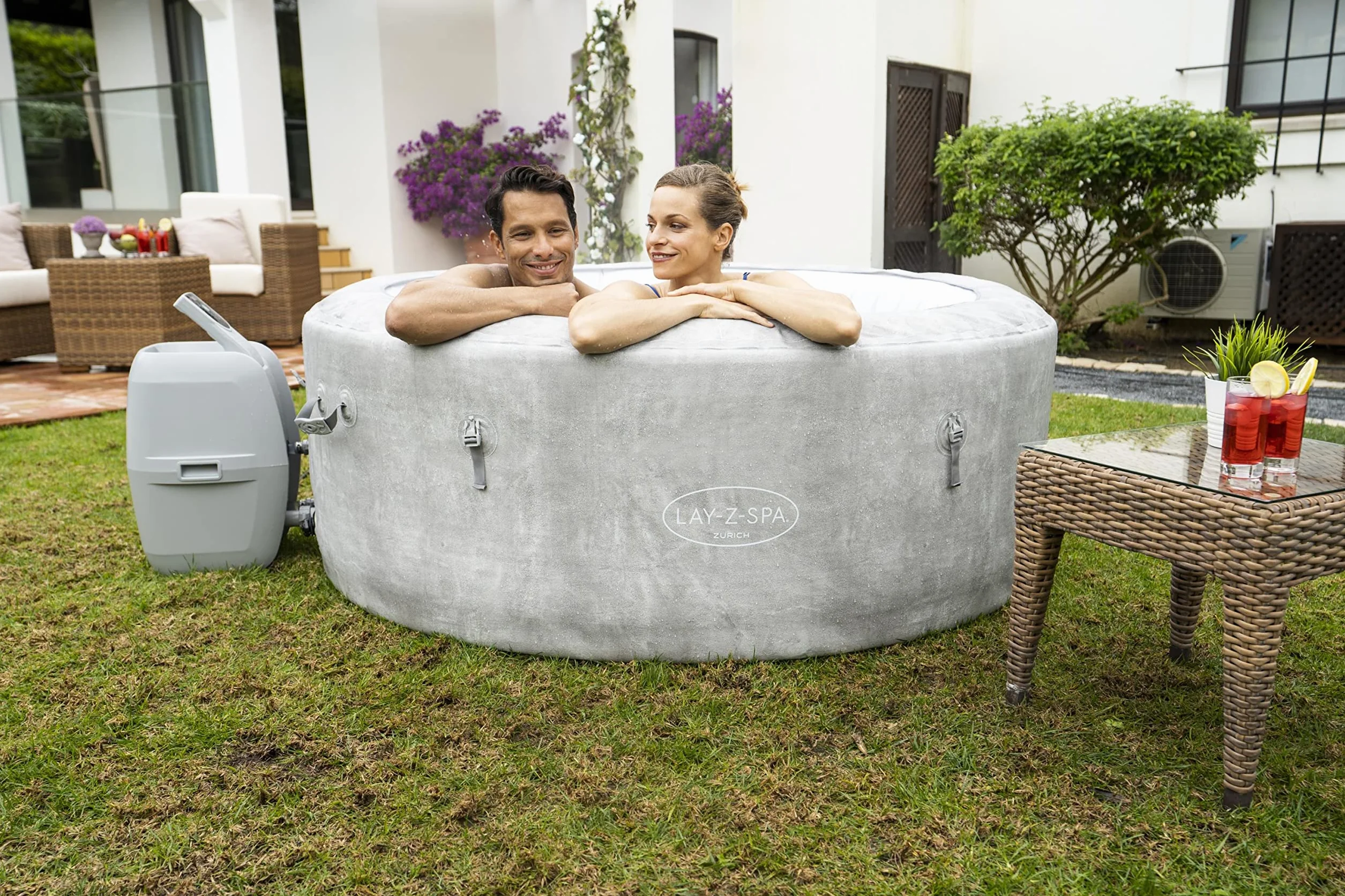 Lay-Z-Spa Zurich EnergySense™ Spa Gonflable 2-4 Personnes 180 x 66 cm 120 Airjet™ Filtration Cartouche