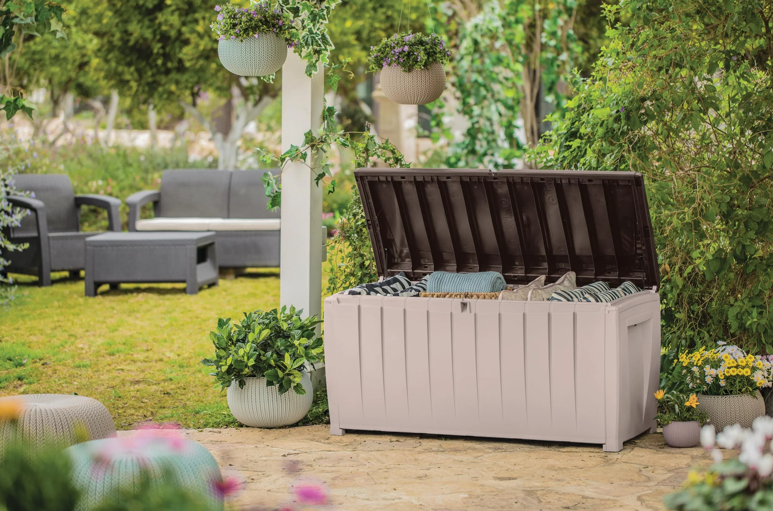 KETER Coffre de rangement extérieur NOVEL 340 litres