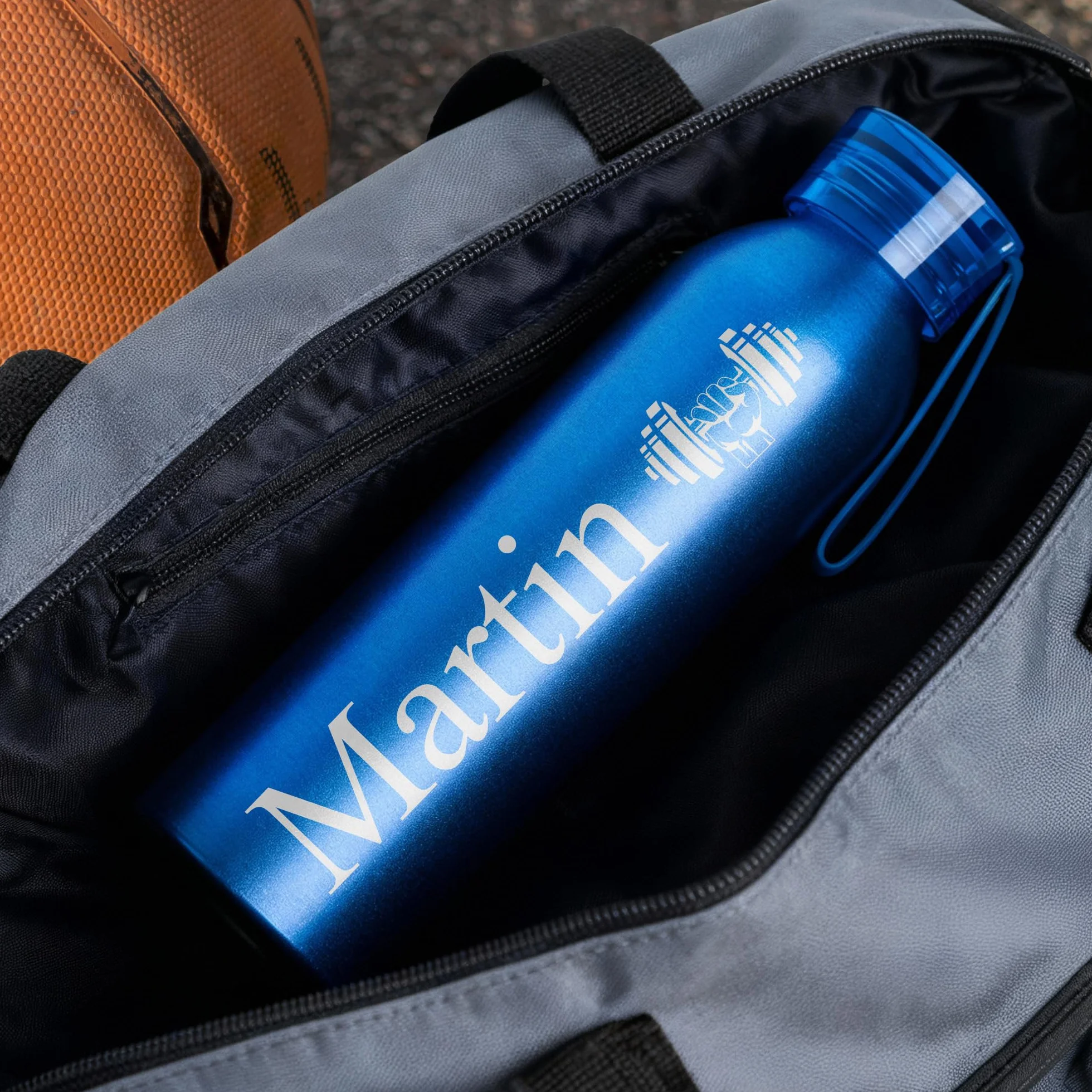 KDO MAGIC Gourde personnalisable - gourde personnalisée - Bouteille gravée 600 ml - Idéale pour le Sport, l'école, le bureau - Idée cadeau pour anniversaire, Noël (Bleu)
