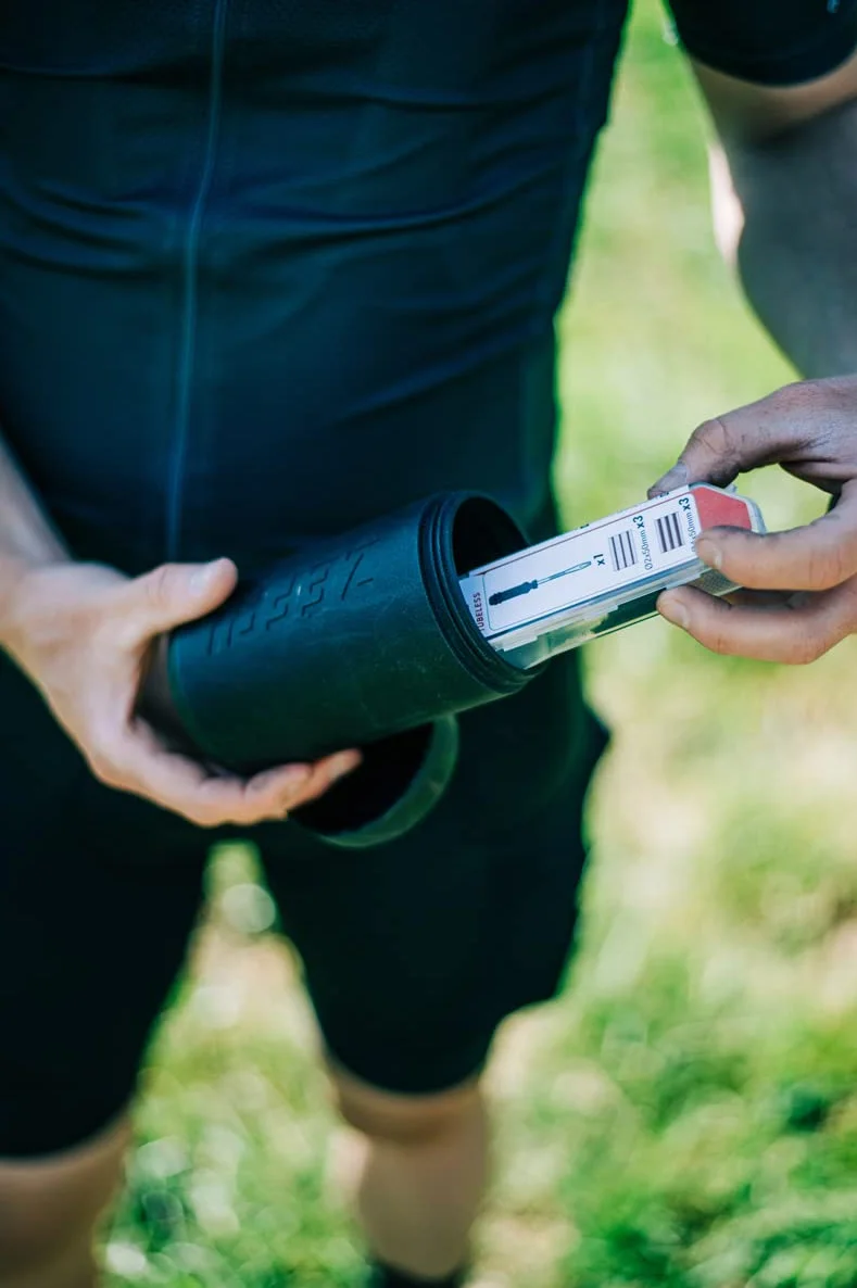 ZEFAL Pack Z Box M - Lot de Deux Bidons Porte-Outils vélo - Etanches et Durables, Noir