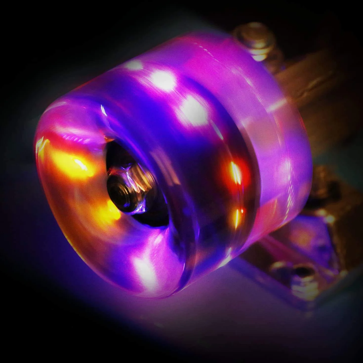 Skateboard Enfants,Mini Cruiser 22 Pouces Skateboard avec Light Up Roues Complete Skateboard pour Adultes Enfants débutants Filles garçons Cadeau d'anniversaire