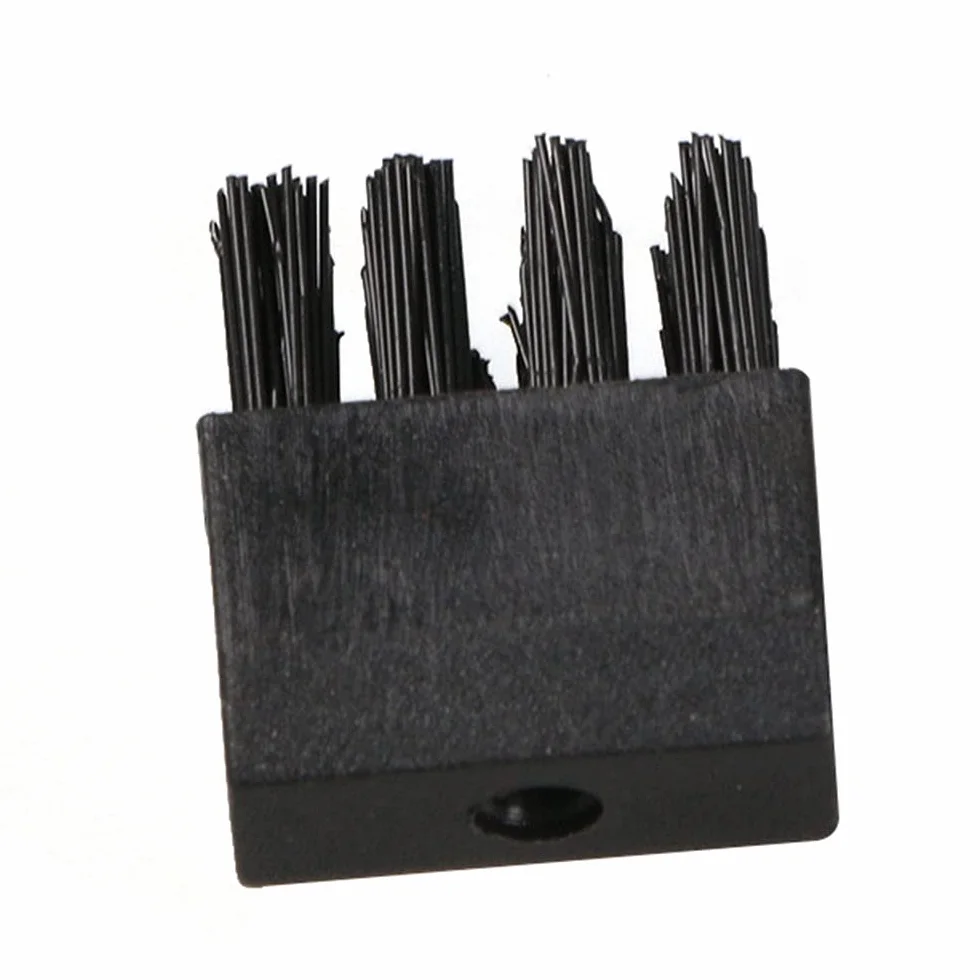 Lot de 3 brosses de rechange en plastique - Repose-flèche Brosses, Tir à l'arc Brosse en Plastique Accessoires pour Le Remplacement Bow noir pour repose-flèche avec 3 vis