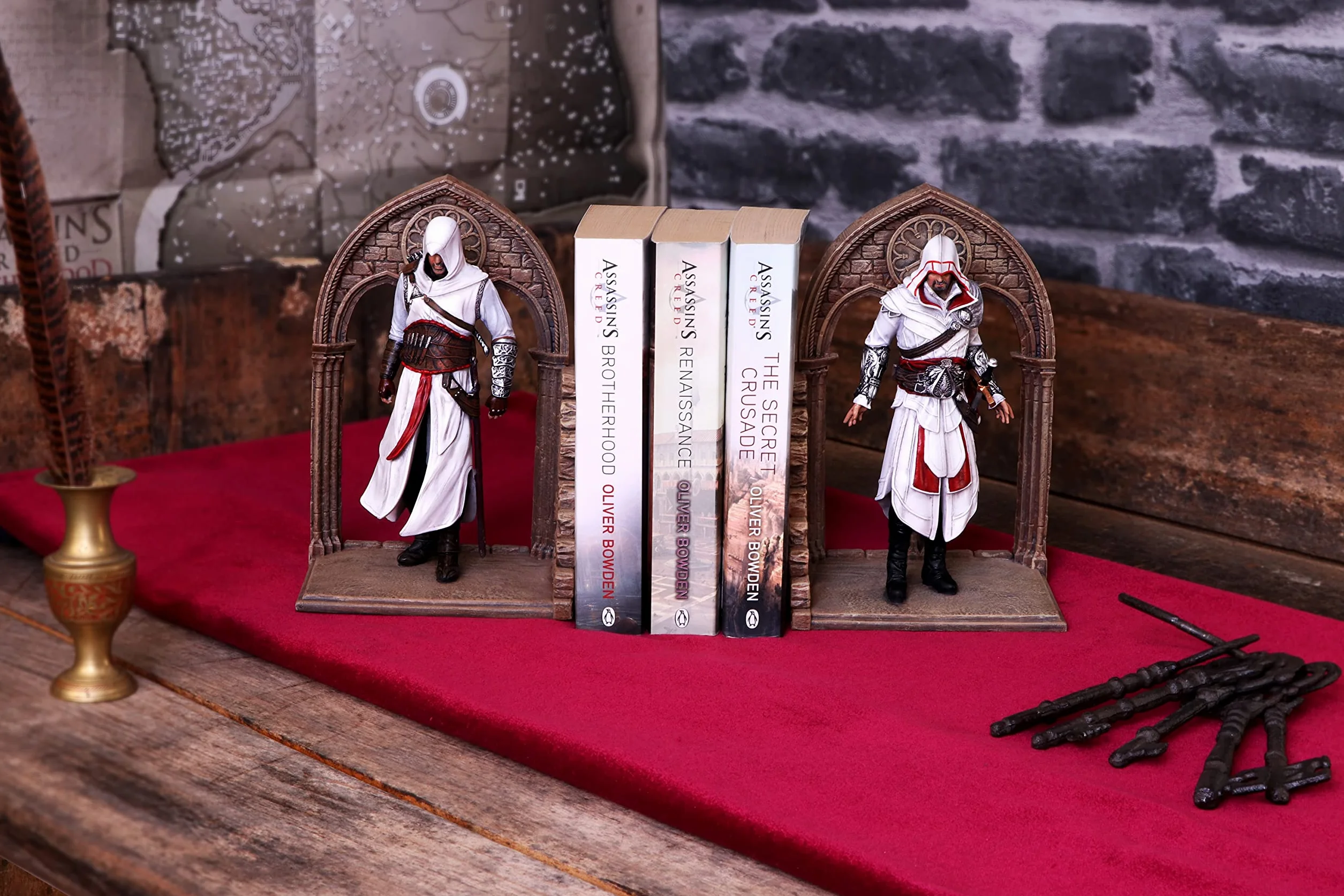 Nemesis Now Assassin's Creed Altair et Ezio Library Serre-Livres Marron 24 cm B5600T1