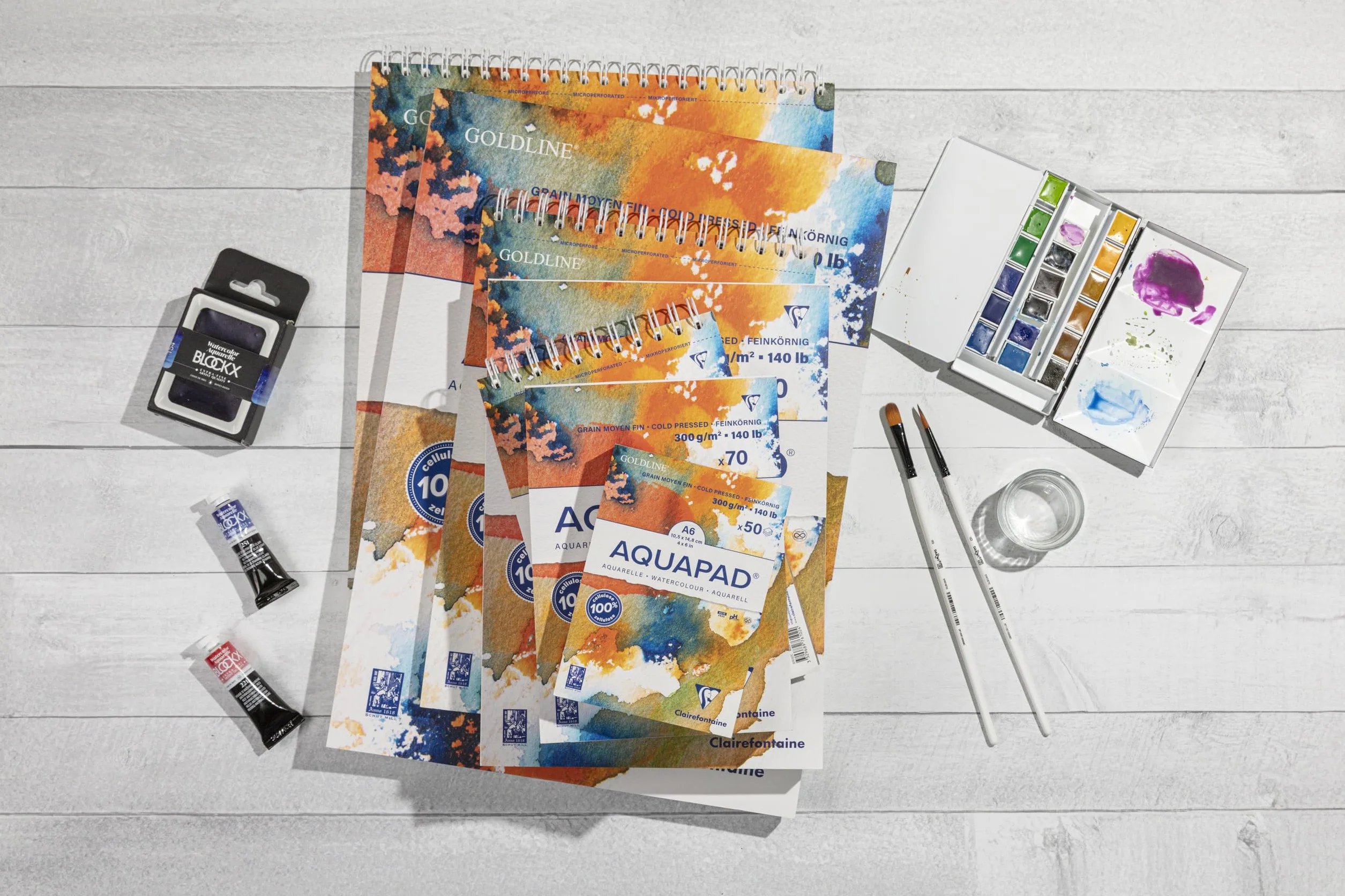 Clairefontaine 976102C Bloc spiralé micro-perforé Aquapad A5 14,8x21 cm 300g 25 Feuilles Papier Aquarelle Blanc Grain Moyen Fin