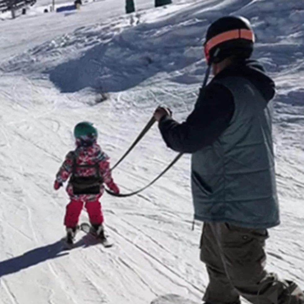 YJZQ Harnais de Fixation Harnais d'entraînement de Ski Harnais et Laisse réglables avec Pochette pour Enfant Sport Alpin Parent et Enfant Bande de Sécurité Anti Chute pour Patinage Snowboard