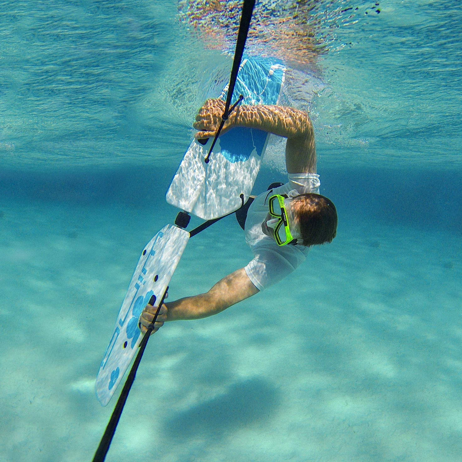 Voler sous l’Eau – Planche tractée par Bateau – Tracter 1, 2, 3, et 4 Personnes – Alternative au Ski Nautique, Flying Tubes et Tube Floats – Le Meilleur Accessoire pour Bateau