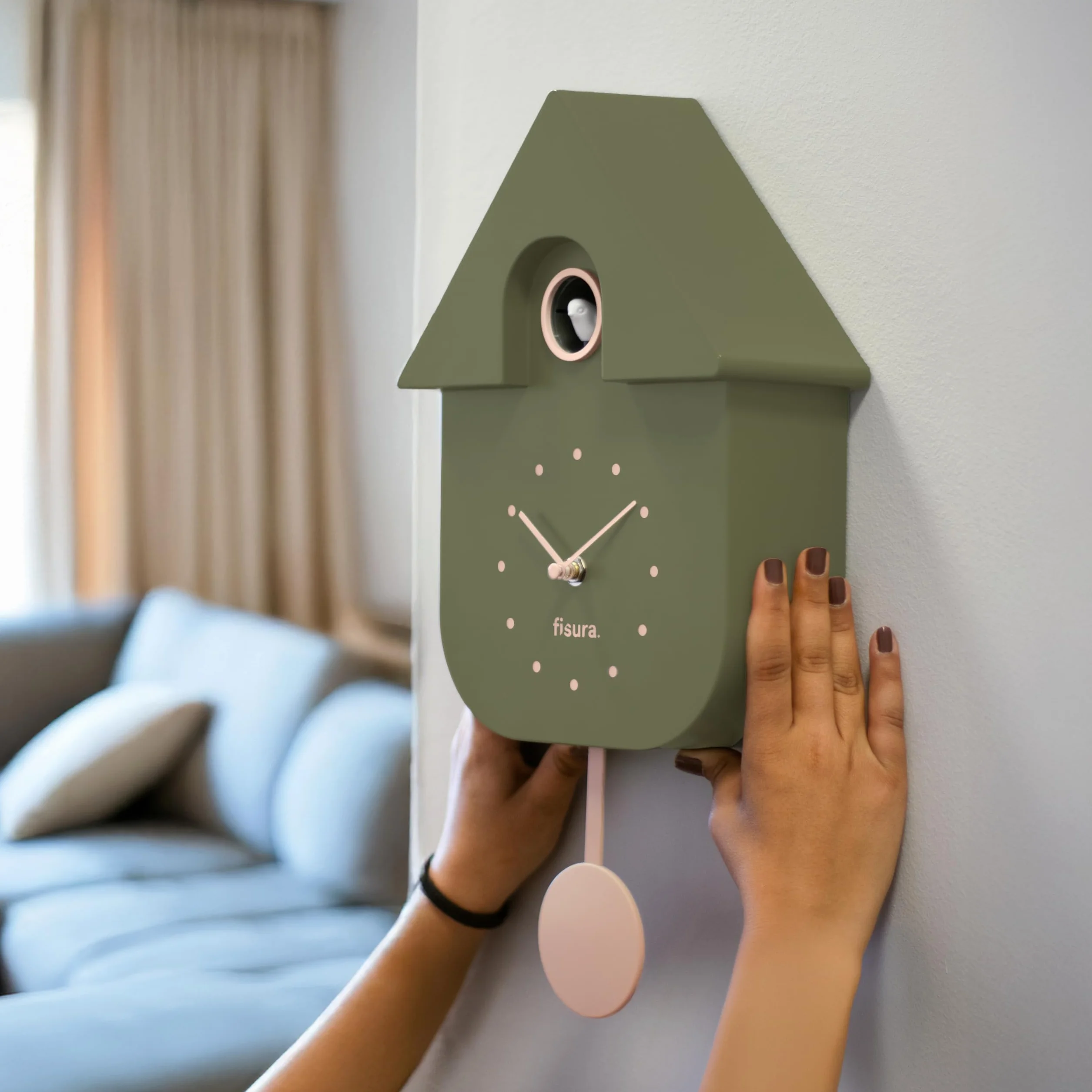 Fisura Horloge Coucou Vert Olive Cadran Beige Murale Originale ABS 21,5x8x41,5 cm