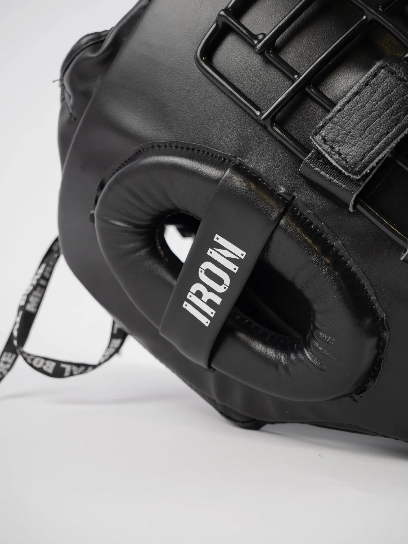 Casque METAL BOXE MB423G
