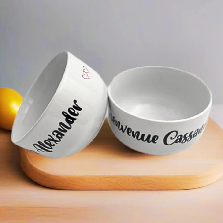 Bol en céramique personnalisable avec message – Grand bol petit-déjeuner – Cadeau unique anniversaire, fête des mères, Noël – Design petits cœurs
