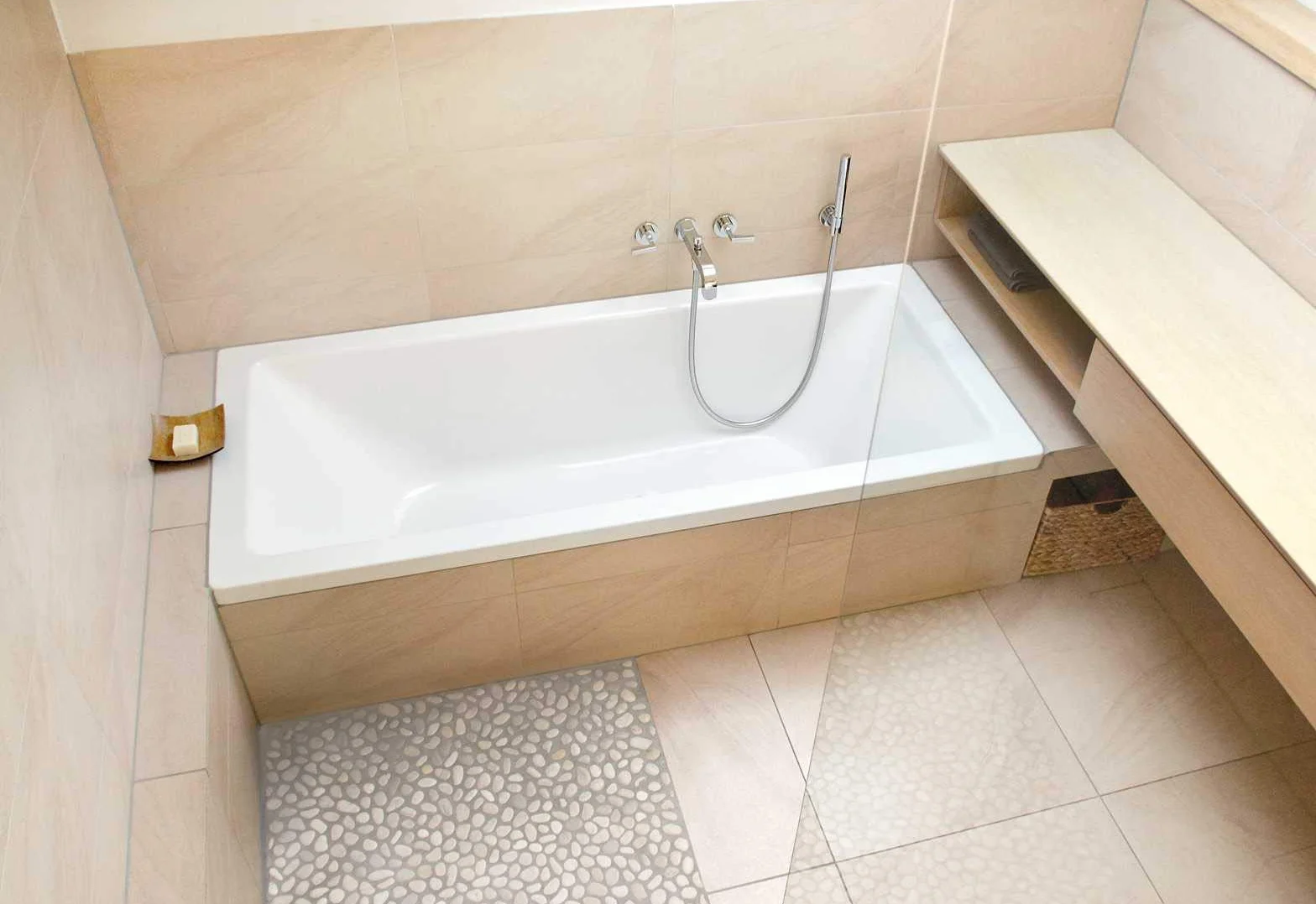 Tablier de baignoire 1800x600x20 mm