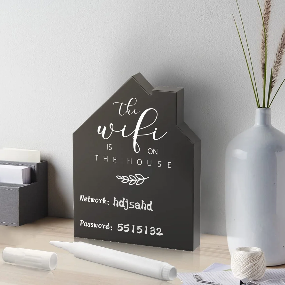 Signe WiFi en bois pour maison avec tableau noir et stylo effaçable 13x9 cm noir