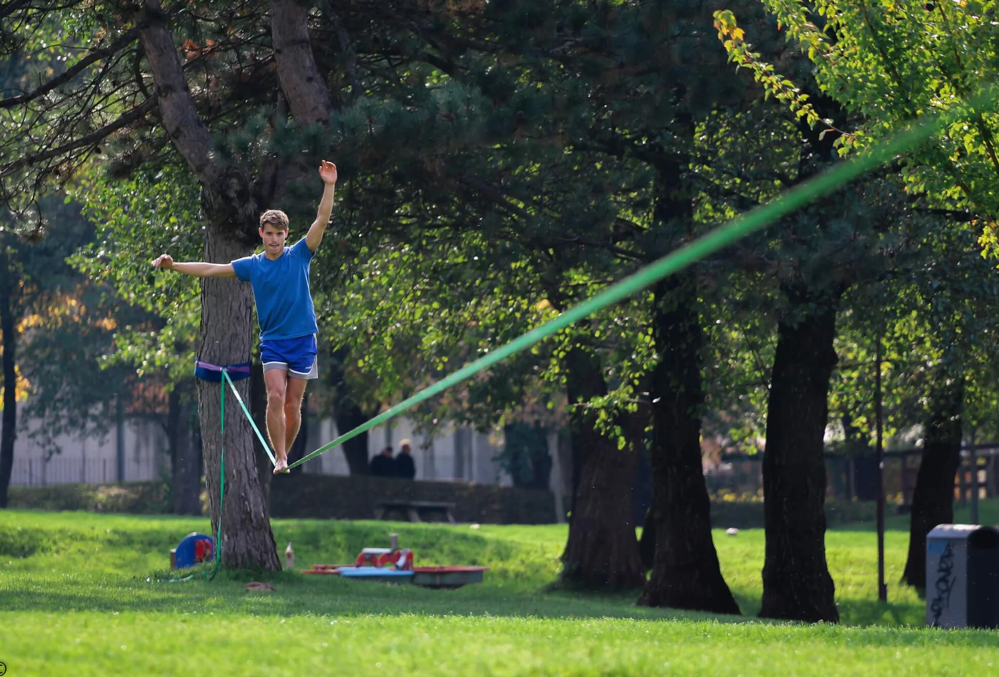 Longline Slackline Kit - Primitive 50 - Contient la Ligne de Marche, des mousquetons, des Anneaux et des Sangles pour Tendre, Ainsi Qu’Un Sac de Transport - Kit Complet Longueur 50m
