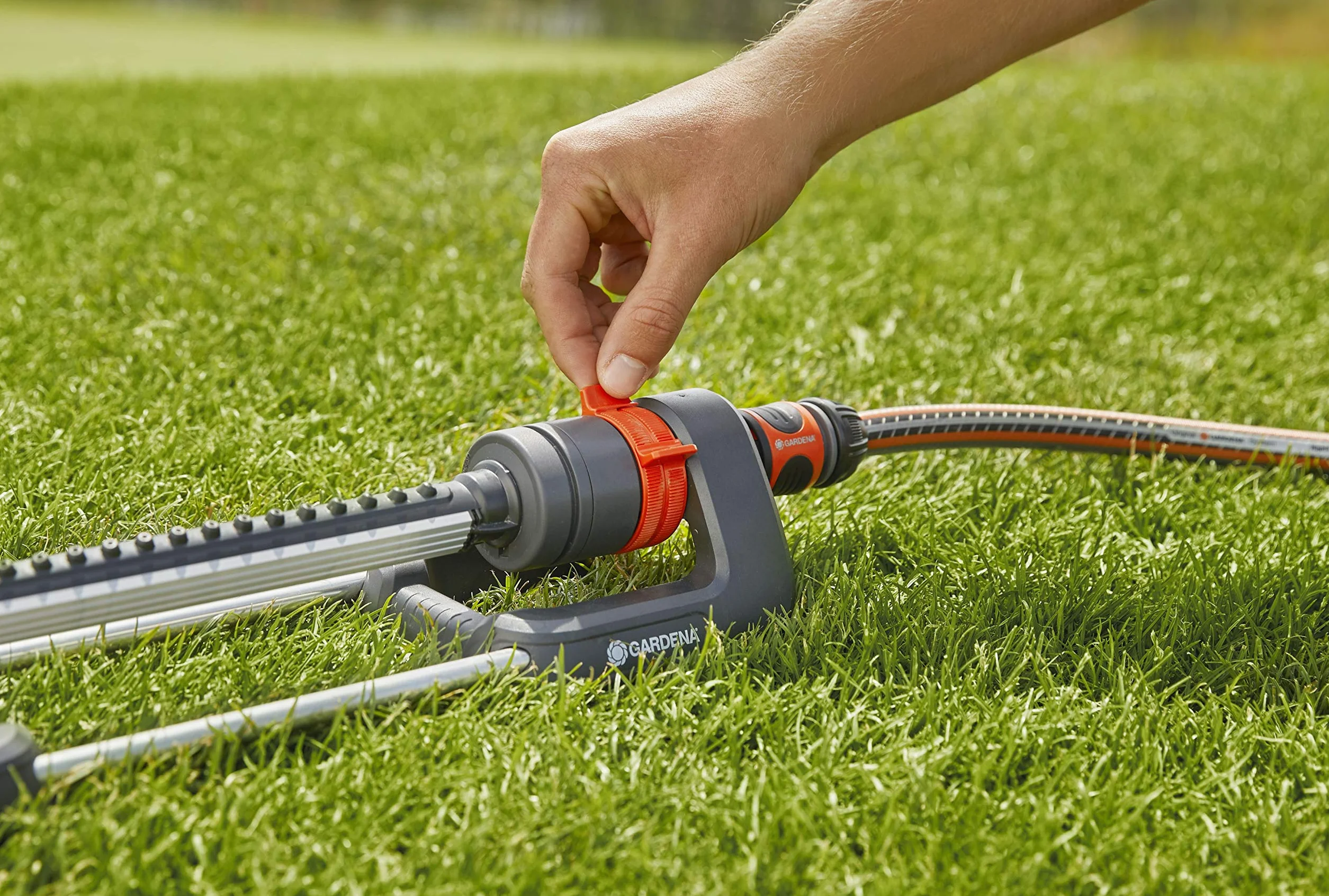Gardena Aqua M Arroseur carré 110-250 m² portée 8-18 m filtre métallique