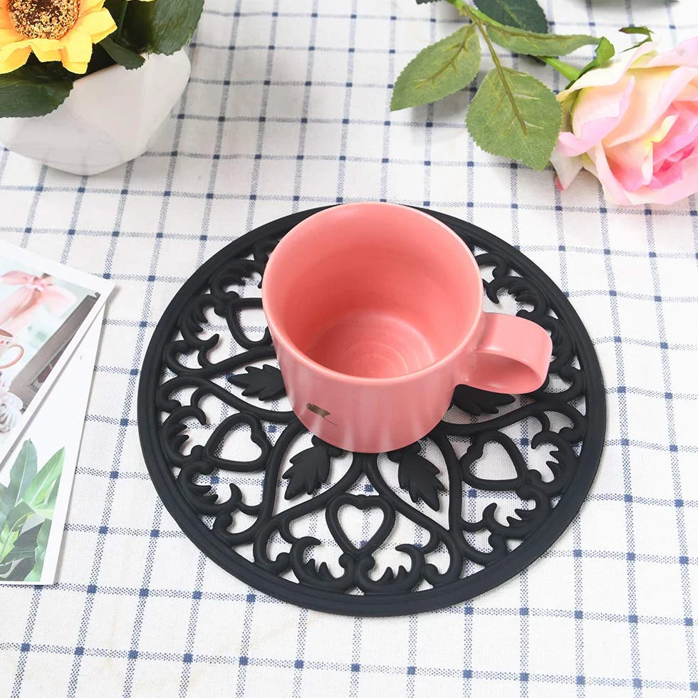 3PCS Tapis de Table Silicone Anti-dérapant Anti-Chaleur 250°C Multifonction Repose-cuillère Dessous de Plat