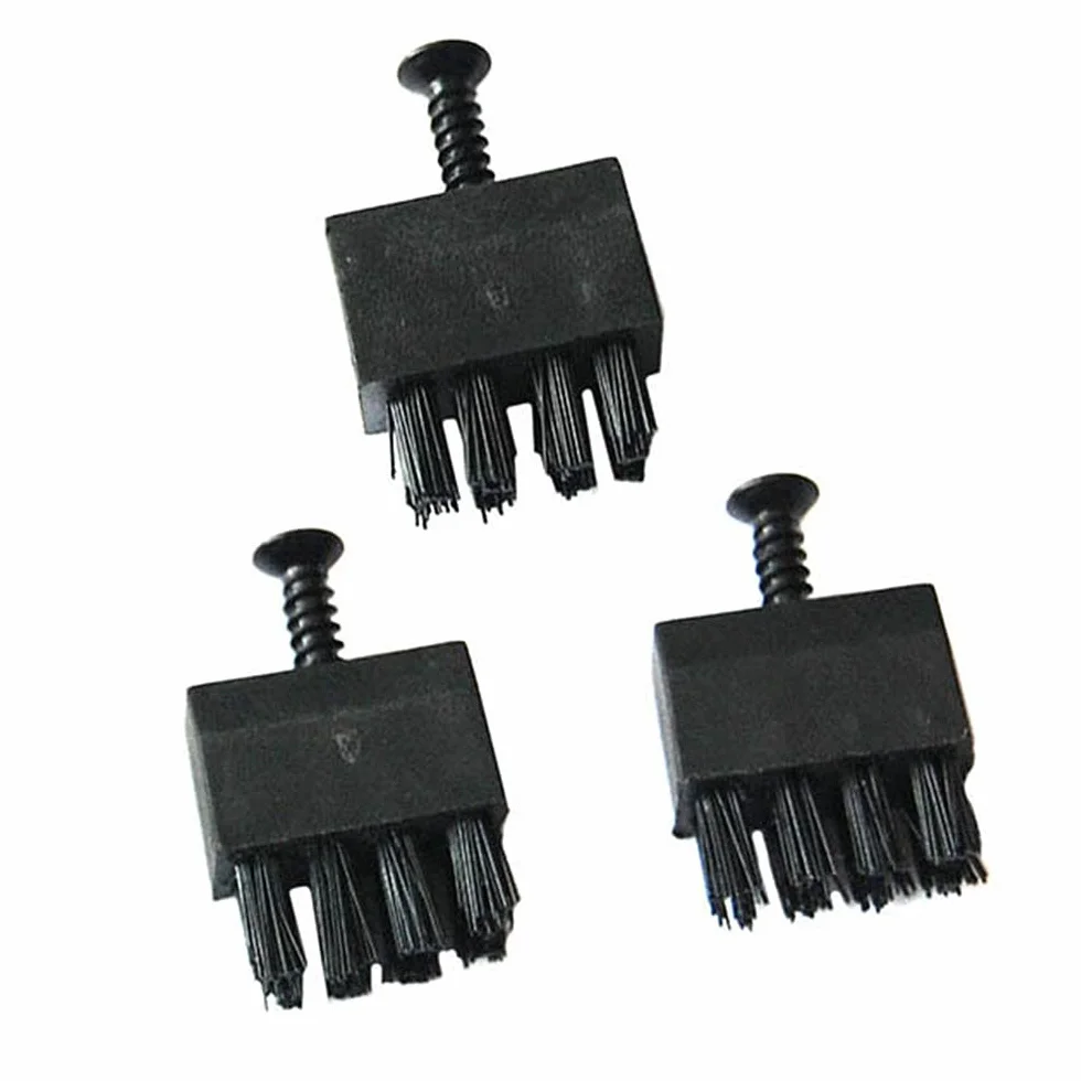 Lot de 3 brosses de rechange en plastique - Repose-flèche Brosses, Tir à l'arc Brosse en Plastique Accessoires pour Le Remplacement Bow noir pour repose-flèche avec 3 vis