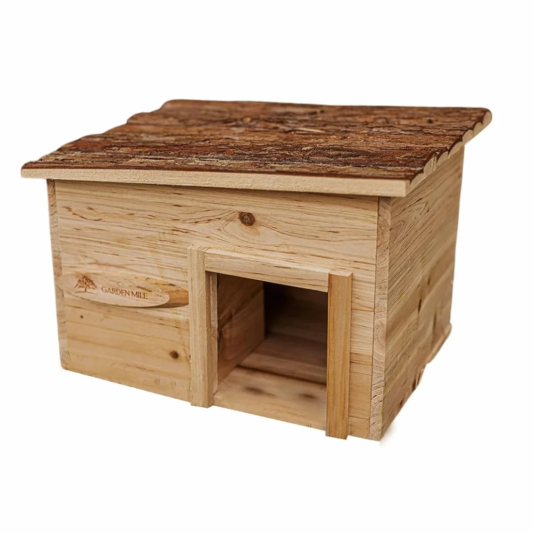 Maison pour hérisson en bois durable résistant aux prédateurs avec toit en feutre
