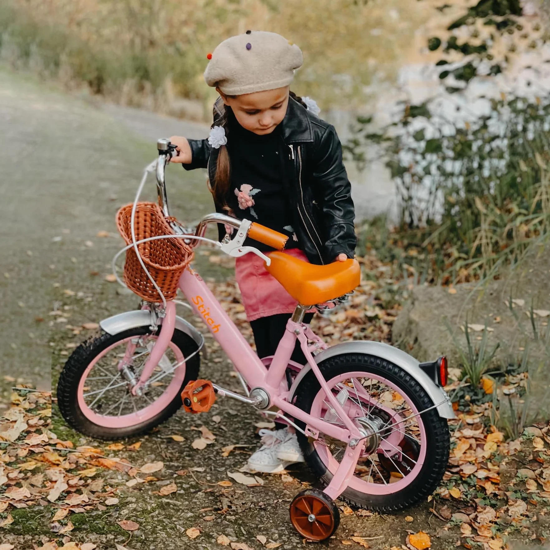 STITCH 12/14/16 Pouce vélo Enfant pour Filles 2-7 Ans, vélo Enfant 12/14/16 Pouce avec Panier et stabilisateur