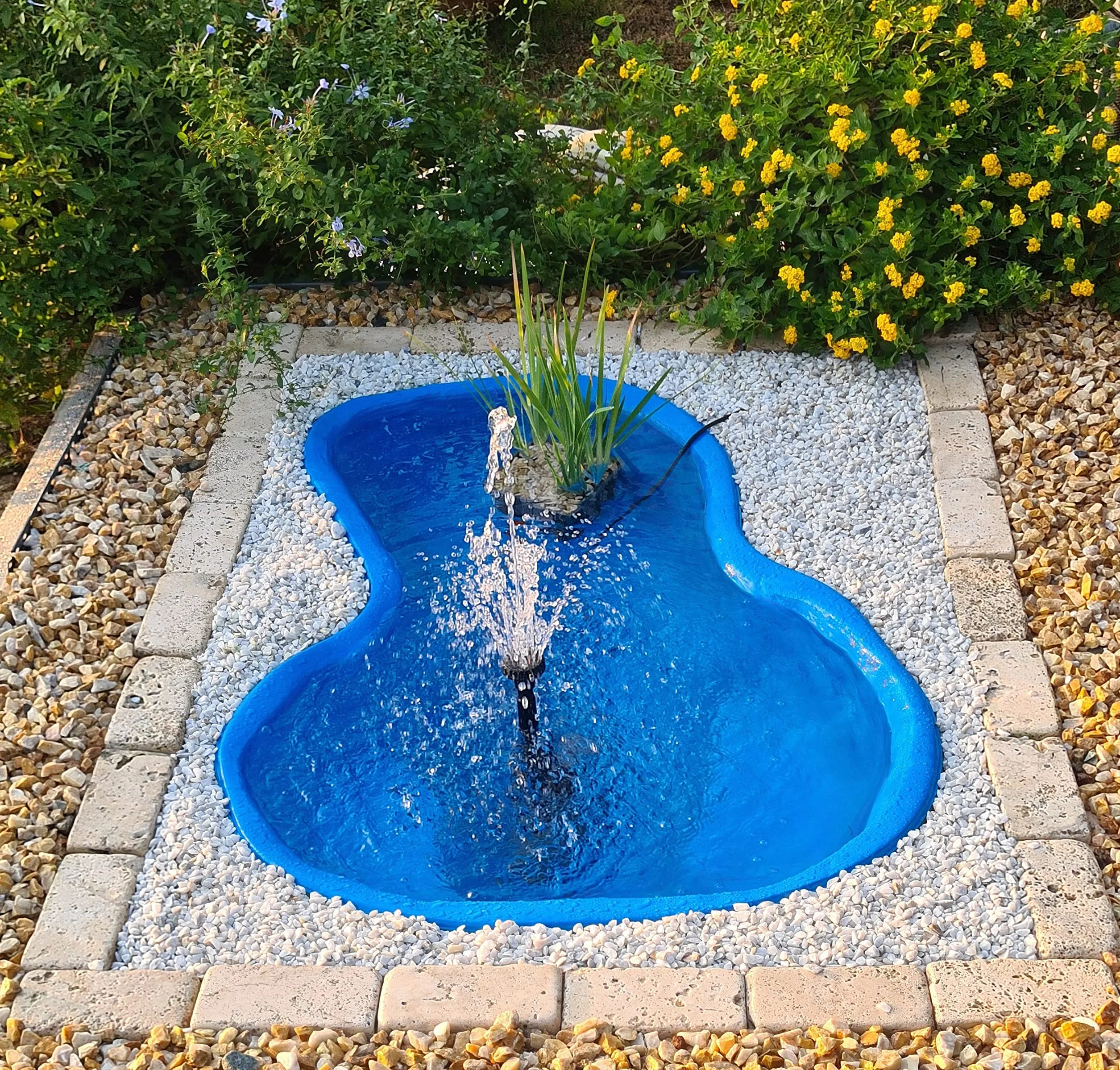 Giardini d'Acqua Étang de jardin préformé bleu clair MOD Brano 220 l 136 x 100