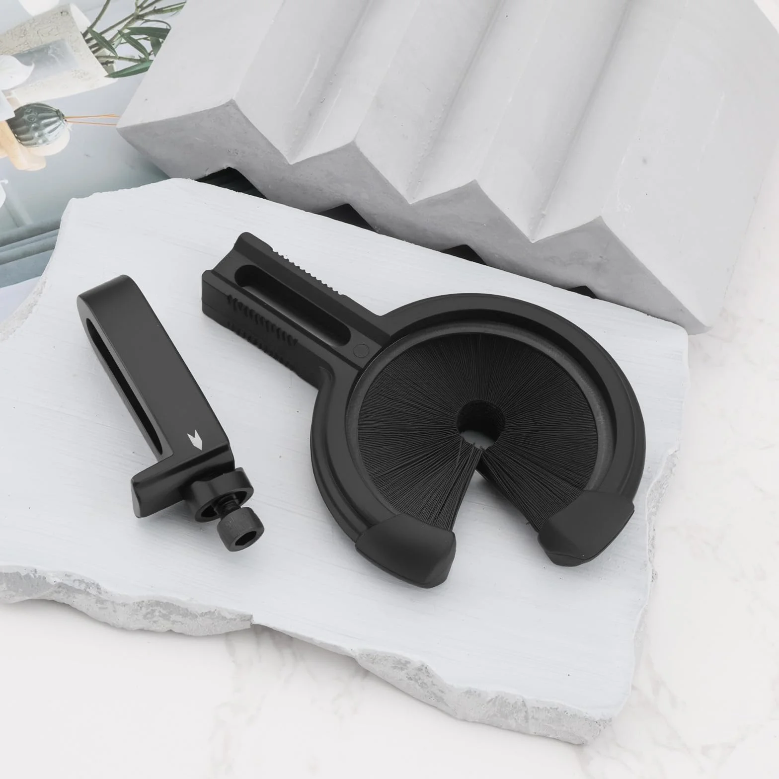 EMSea 1 Repose-flèche de Tir à Arc avec Clé Accessoires Arc de Chasse Repose-flèche en Biscuit Moustache Adapté Aux Arcs à Poulies Et Aux Arcs Recourbés