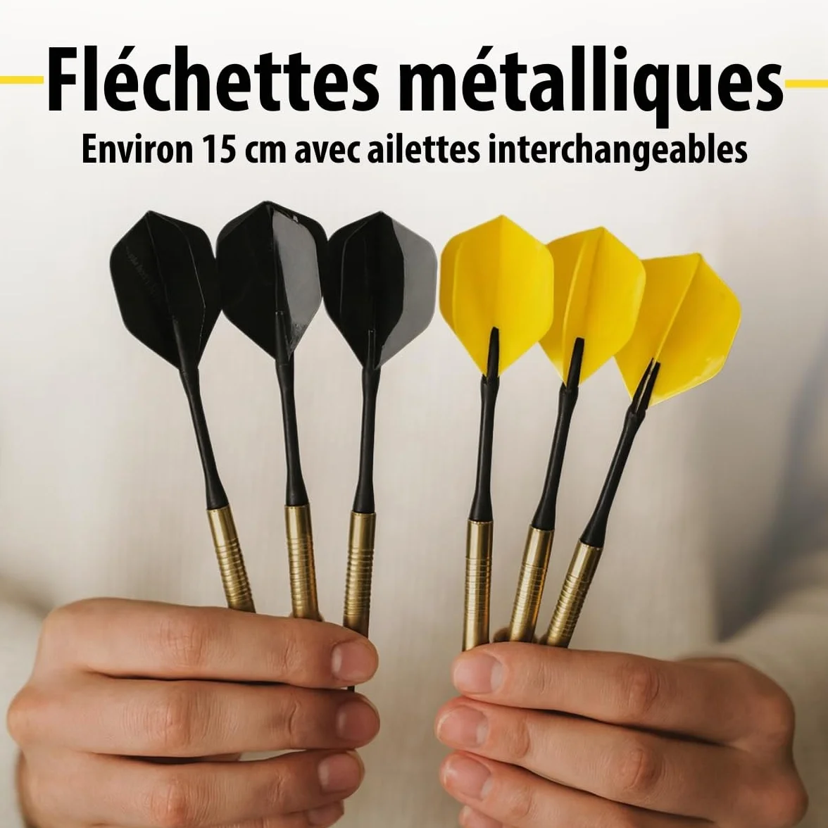 MasterArts Cible Fléchette – Jeu de Flechette 45 cm – avec 6 Projectiles À Pointe Métallique – Cible Double‑Face – avec Crochet De Suspension – Amusement chez Soi Ou Pub