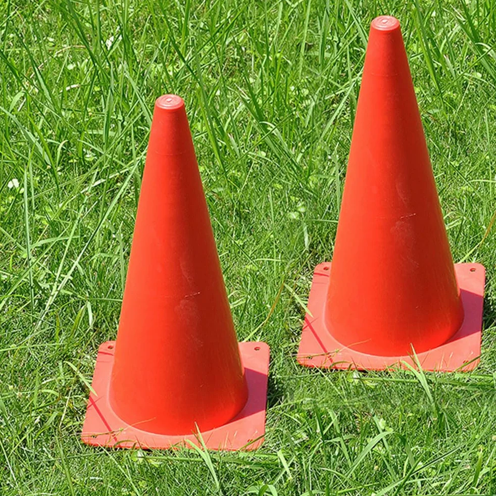 Cônes de Formation Sportive pour Football 12PCS Plastique Orange 18cm Cônes de Jeu Durable pour Enfants