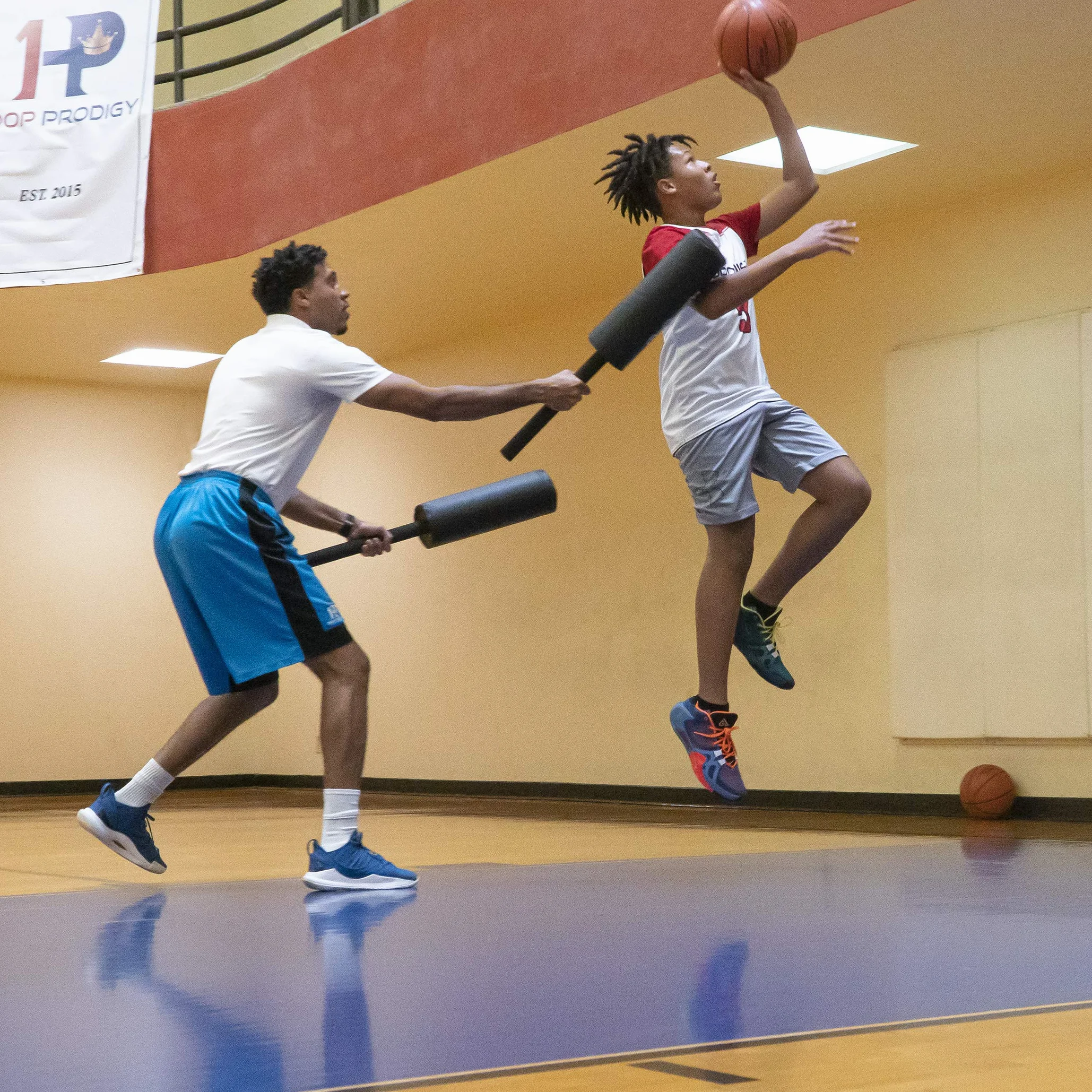 GoSports Lot de 2 Protections de Blocage Rembourrées pour Arts Martiaux et entraînement Sportif (Basket-Ball, Football, Crosse, MMA et Plus)