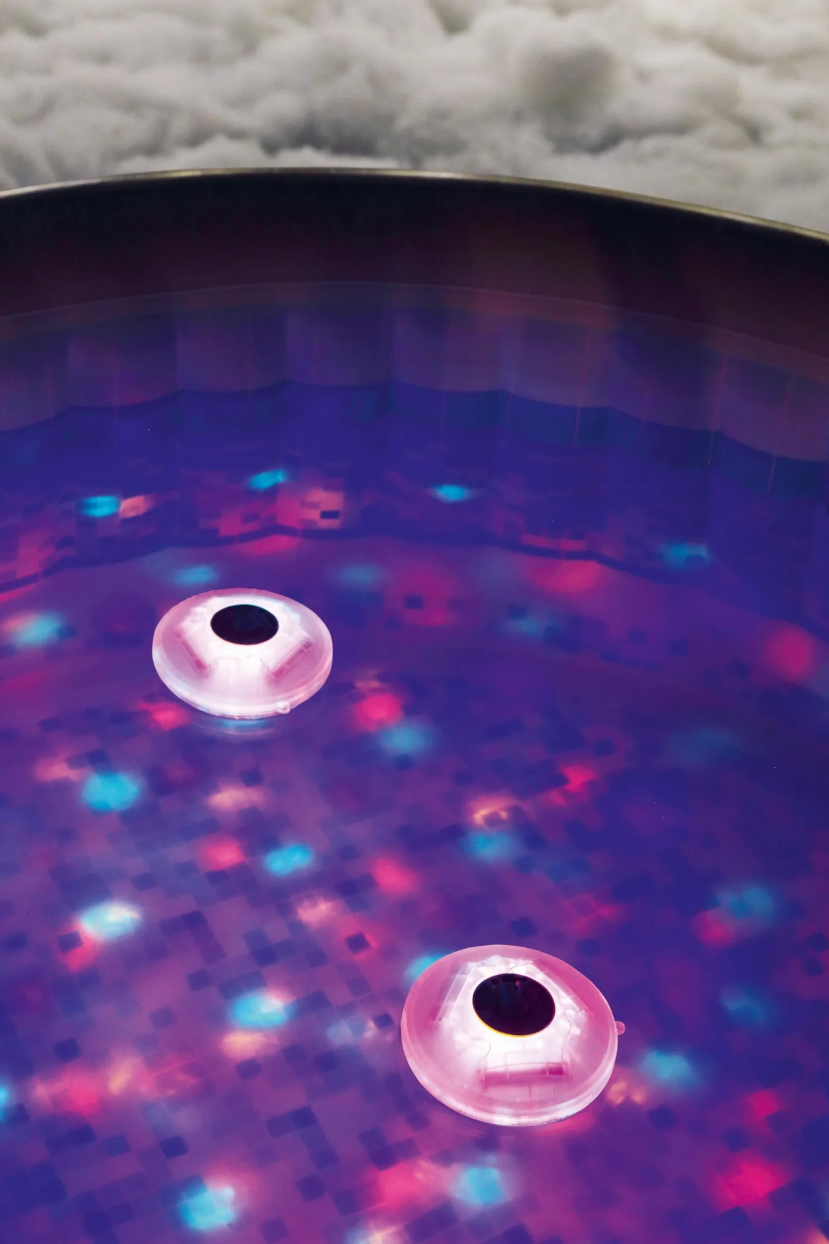 Bestway Lumière Flottante à LEDs 14 cm