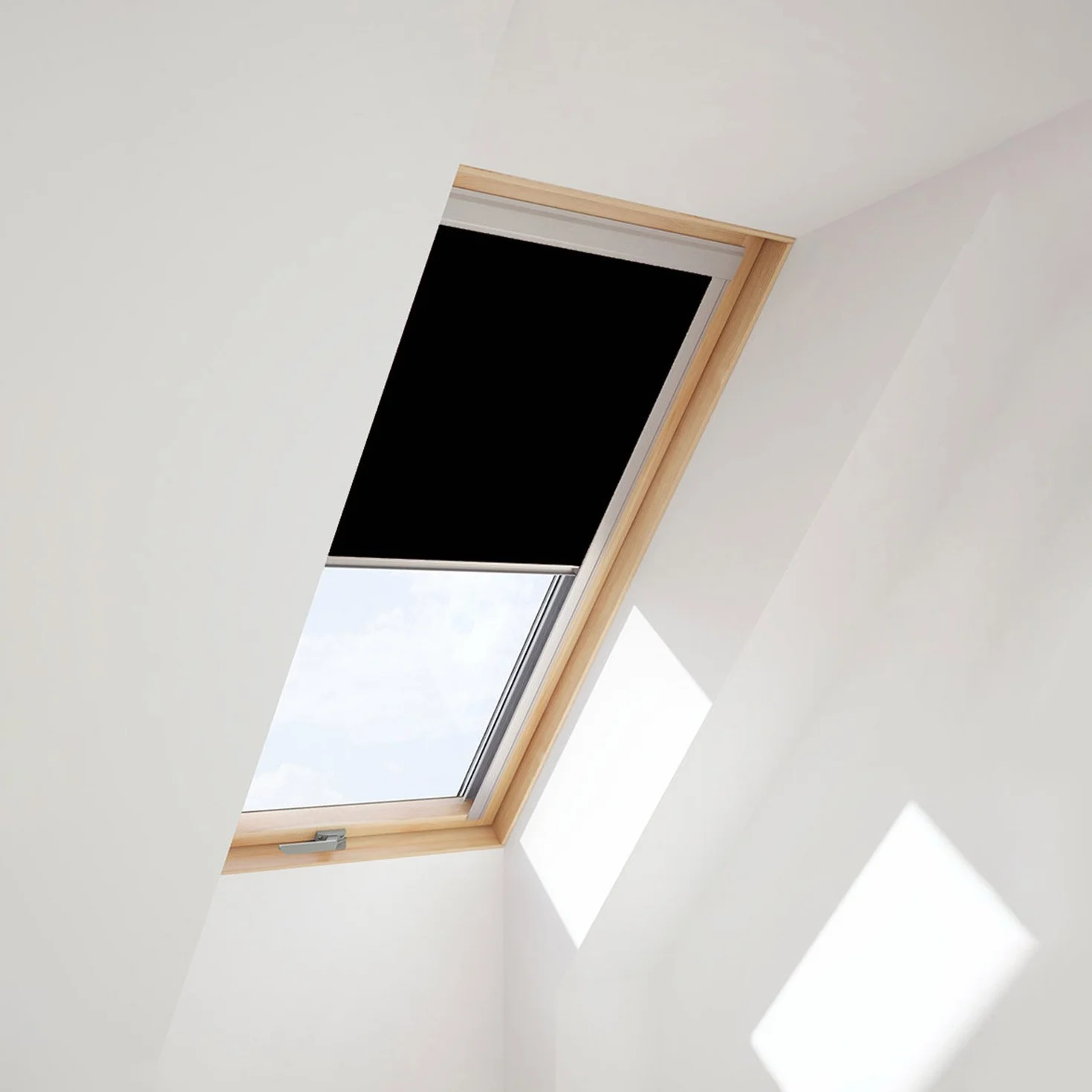 Store Occultant Compatible VELUX MK04 Noir
