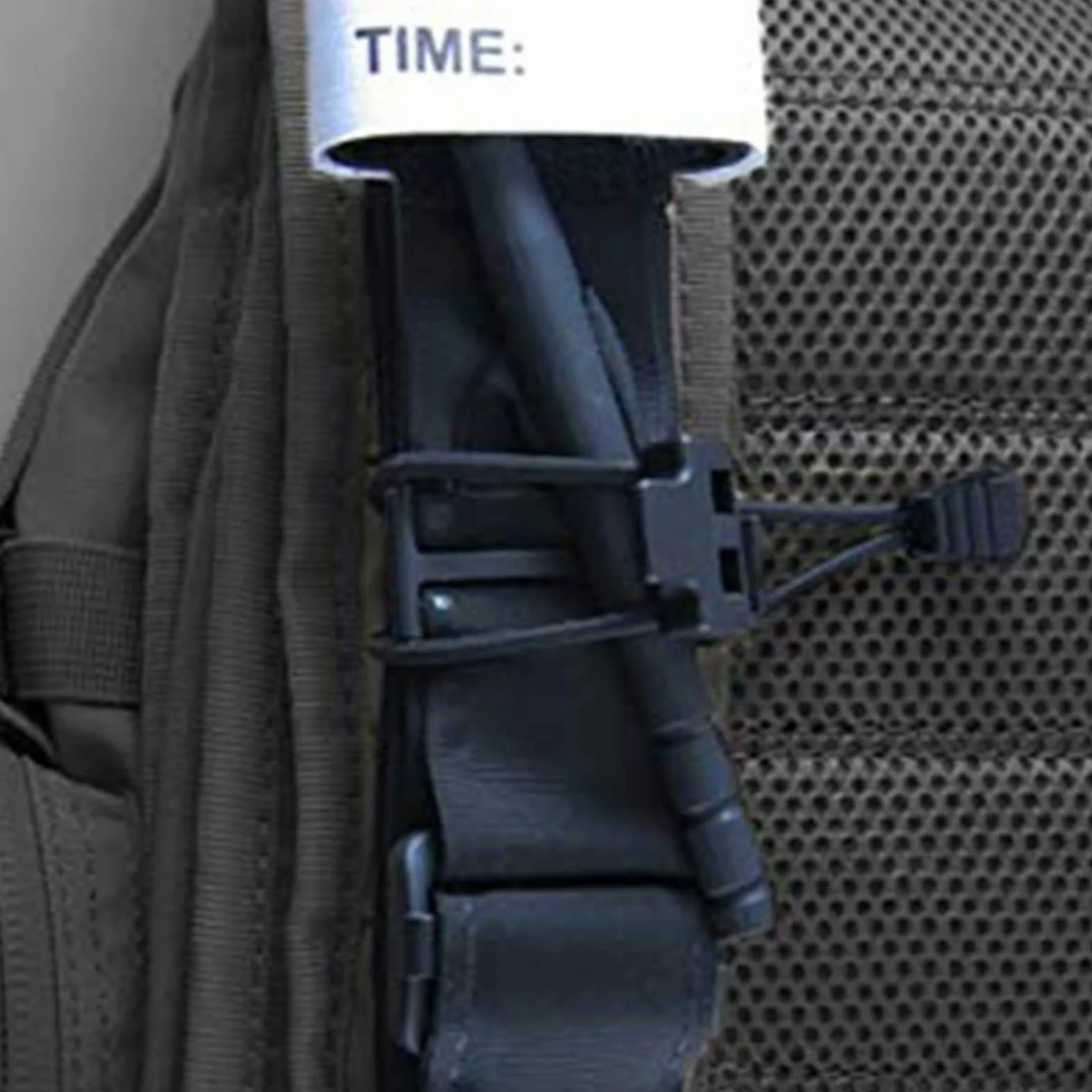 2 Clip pour Équipement Tactique, Attaches Tactiques Molle, Tacticals Outdoor Webbing Buckle Clip, Pince Légère pour Hache À Glace, Clip Fixe À Déclenchement, Randonnée