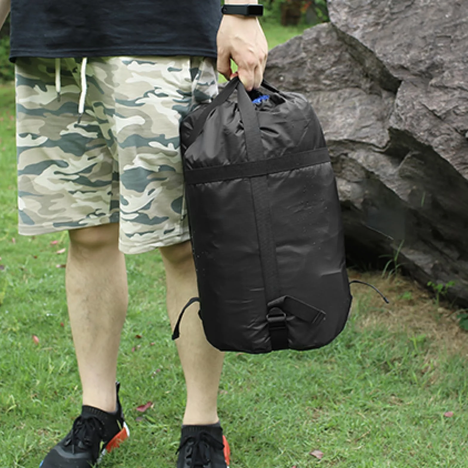 TRIWONDER Sac de Compression Étanche Housse de Compression Rangement Stockage pour Sac de Couchage Voyage Vêtements Camping Randonnée
