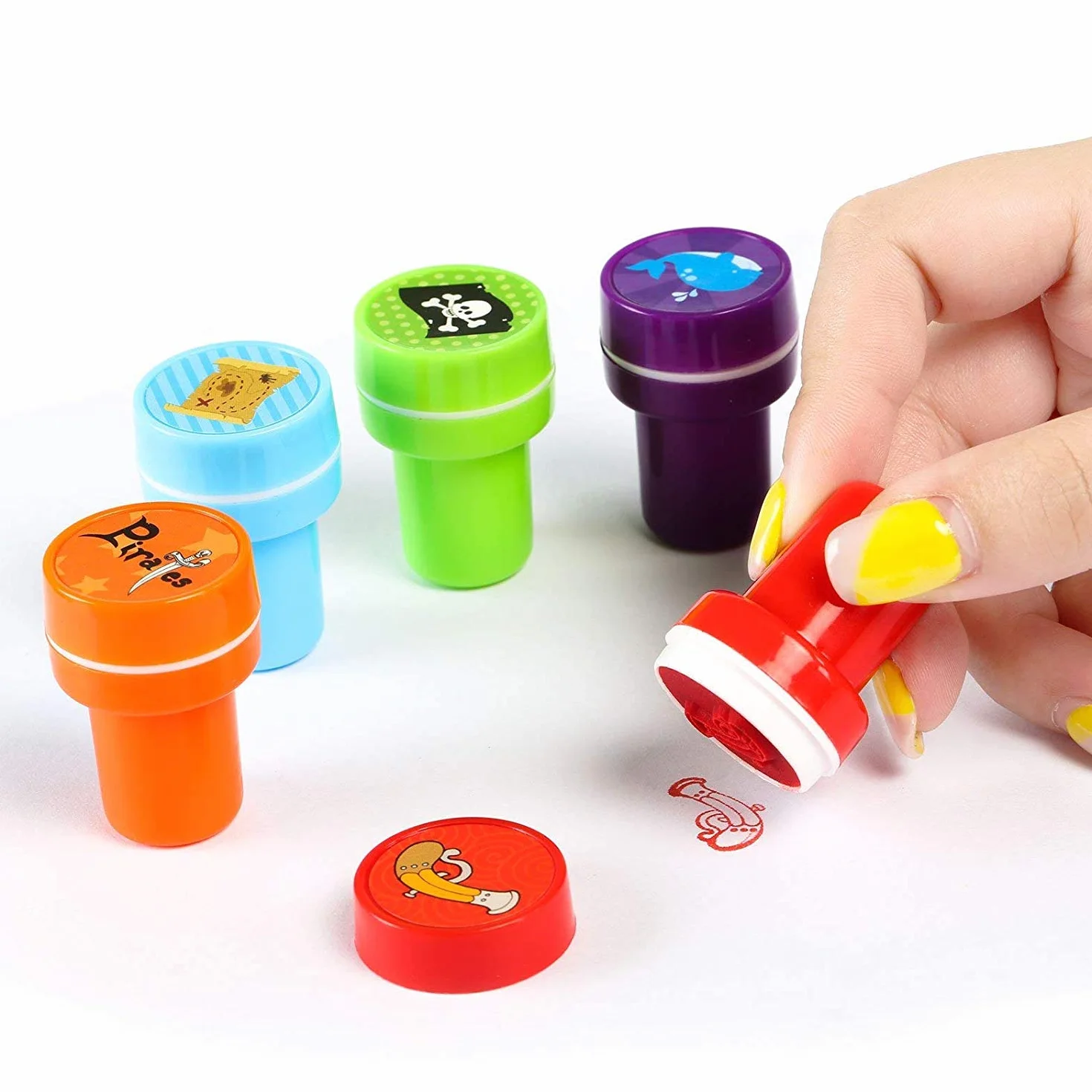 Kesote Lot de 26 tampons encreurs Motif pirates Multicolore