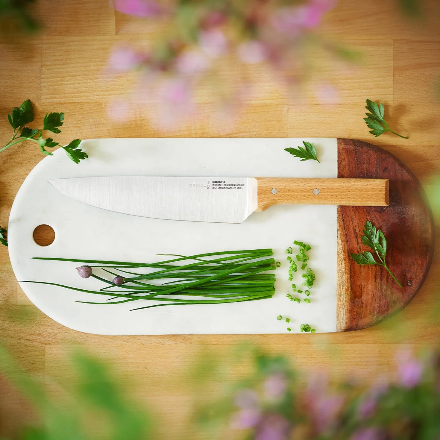 Opinel - N°118 Couteau de Chef Parallèle - Lame en Acier Inoxydable, Multifonction - Manche en Bois de Hêtre - Excellente Prise en Main - Garantie à Vie