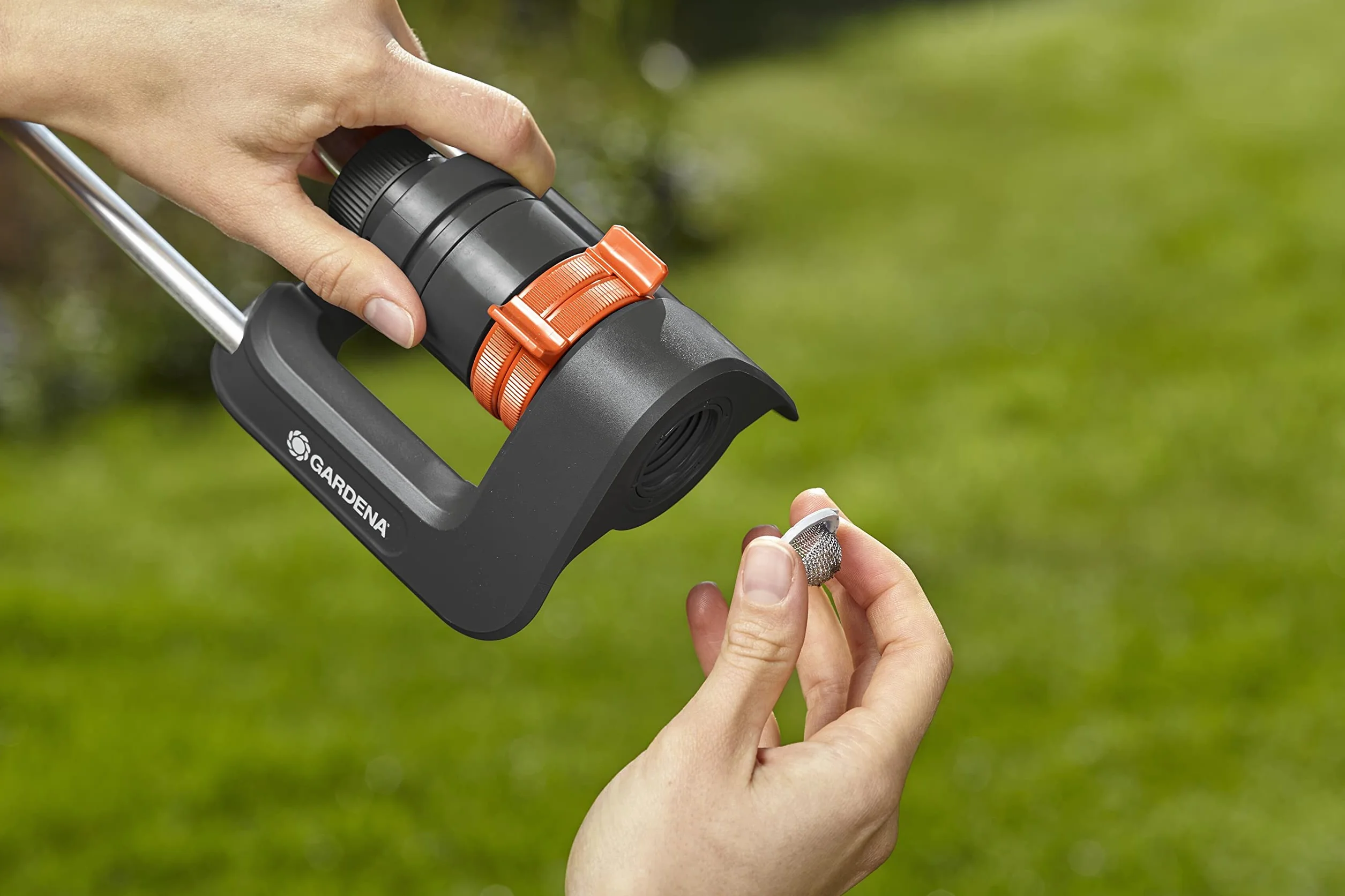Gardena Aqua M Arroseur carré 110-250 m² portée 8-18 m filtre métallique