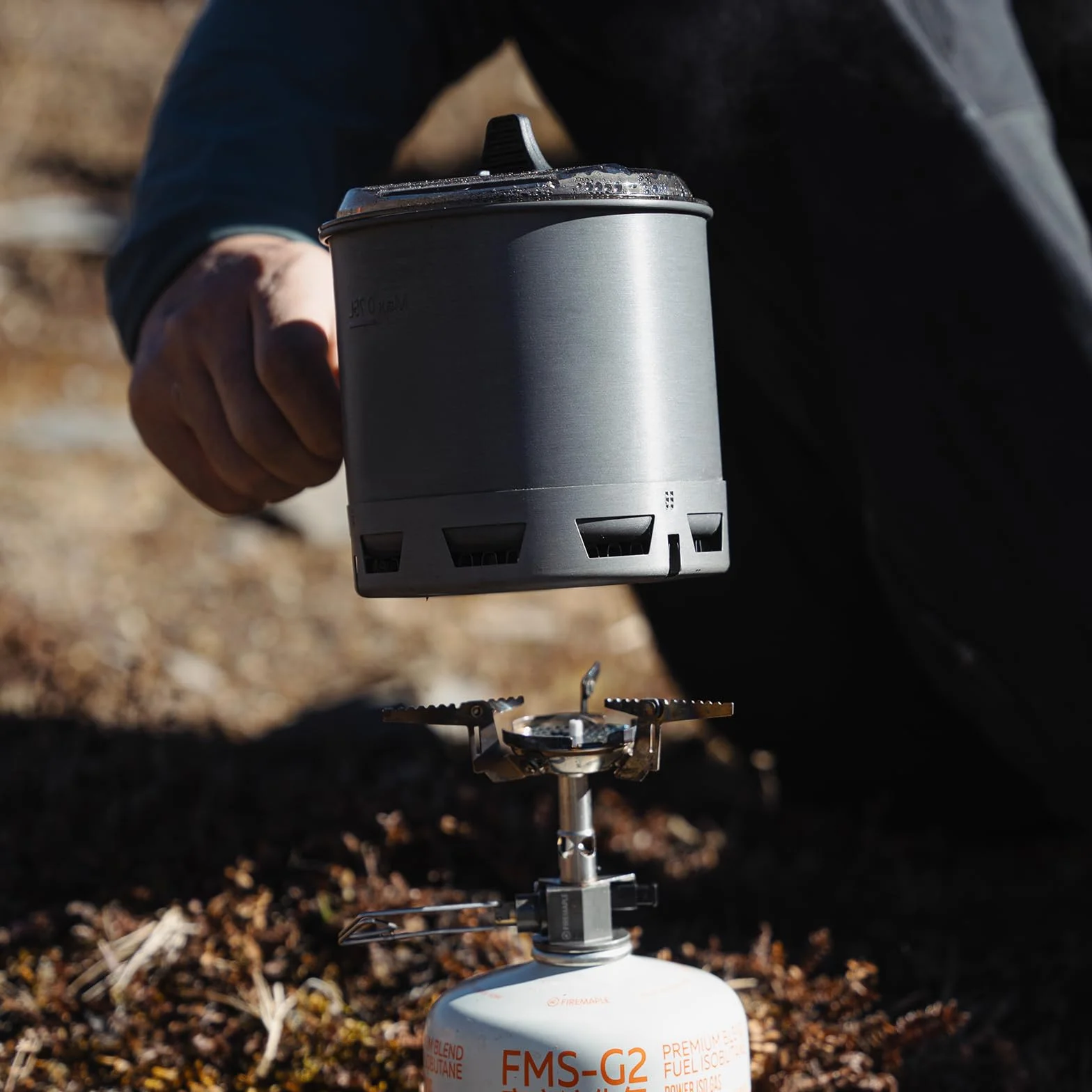 Fire-Maple G2 Petrel Ultraléger 750ml Pot de Camping Léger Extérieur Haute Efficacité Pliable Pot d'Echangeur de Chaleur Portable pour Randonnée Voyage(184,5g)