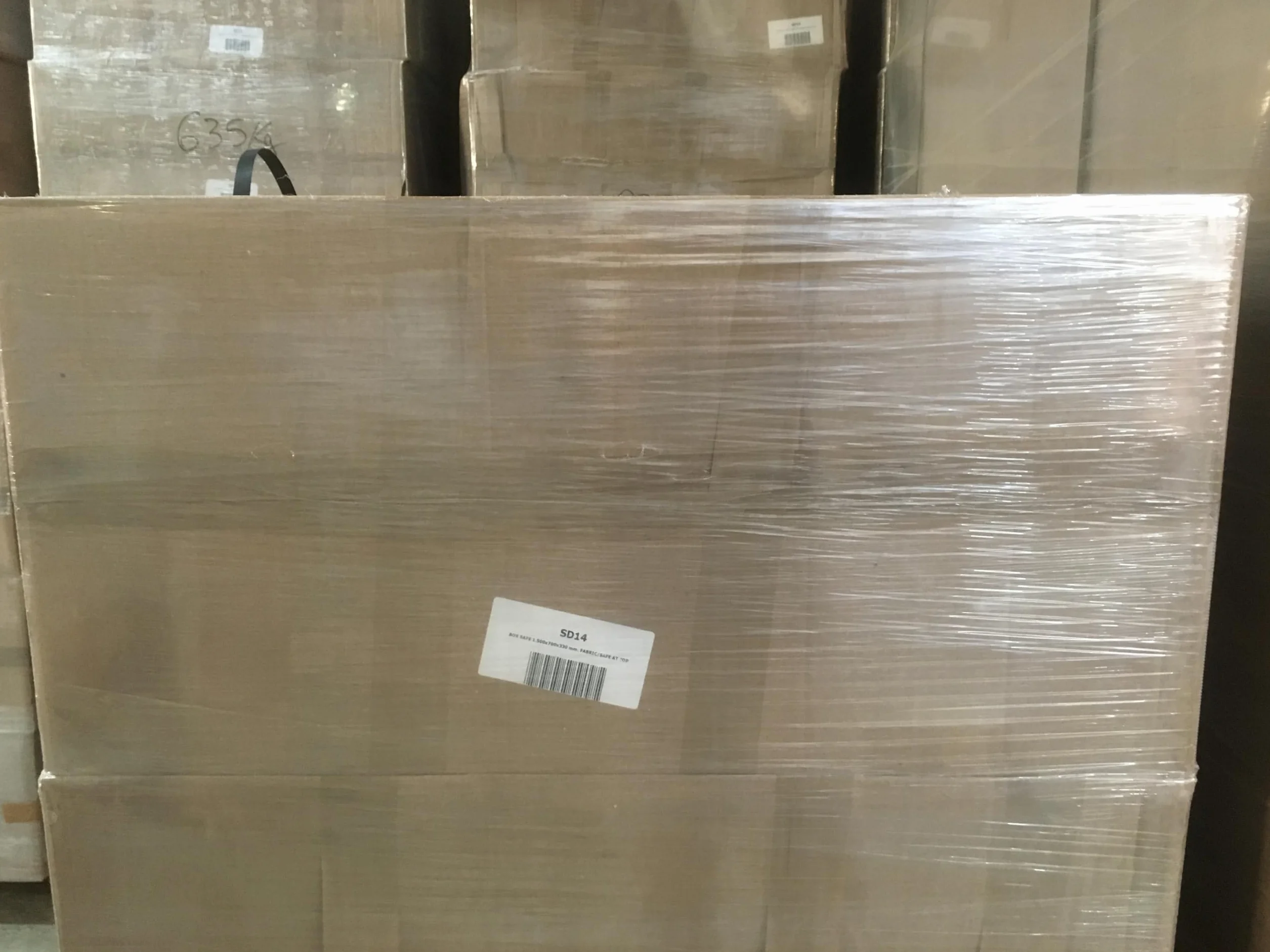 Safe SD14 Armoire Forte pour Armes en Acier | 11 Armes avec Lunette + 3 dans la Porte | Coffre intérieur | Etagères Amovibles | Serrure à clé
