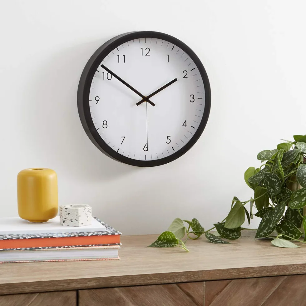 Amazon Basics Horloge Murale Ronde 30.5 cm Noire