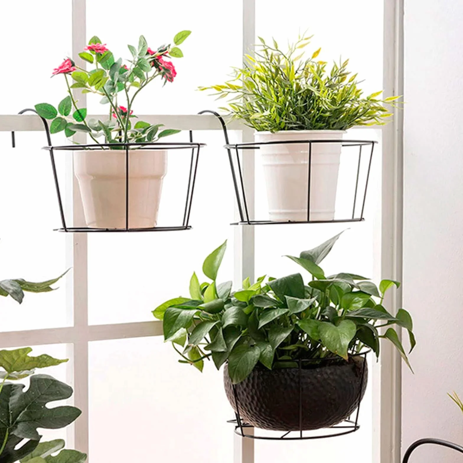 Paniers de Fleurs Suspendus en Fer 3 Pièces Support Jardinière Rail Suspendu pour Balcon Jardin