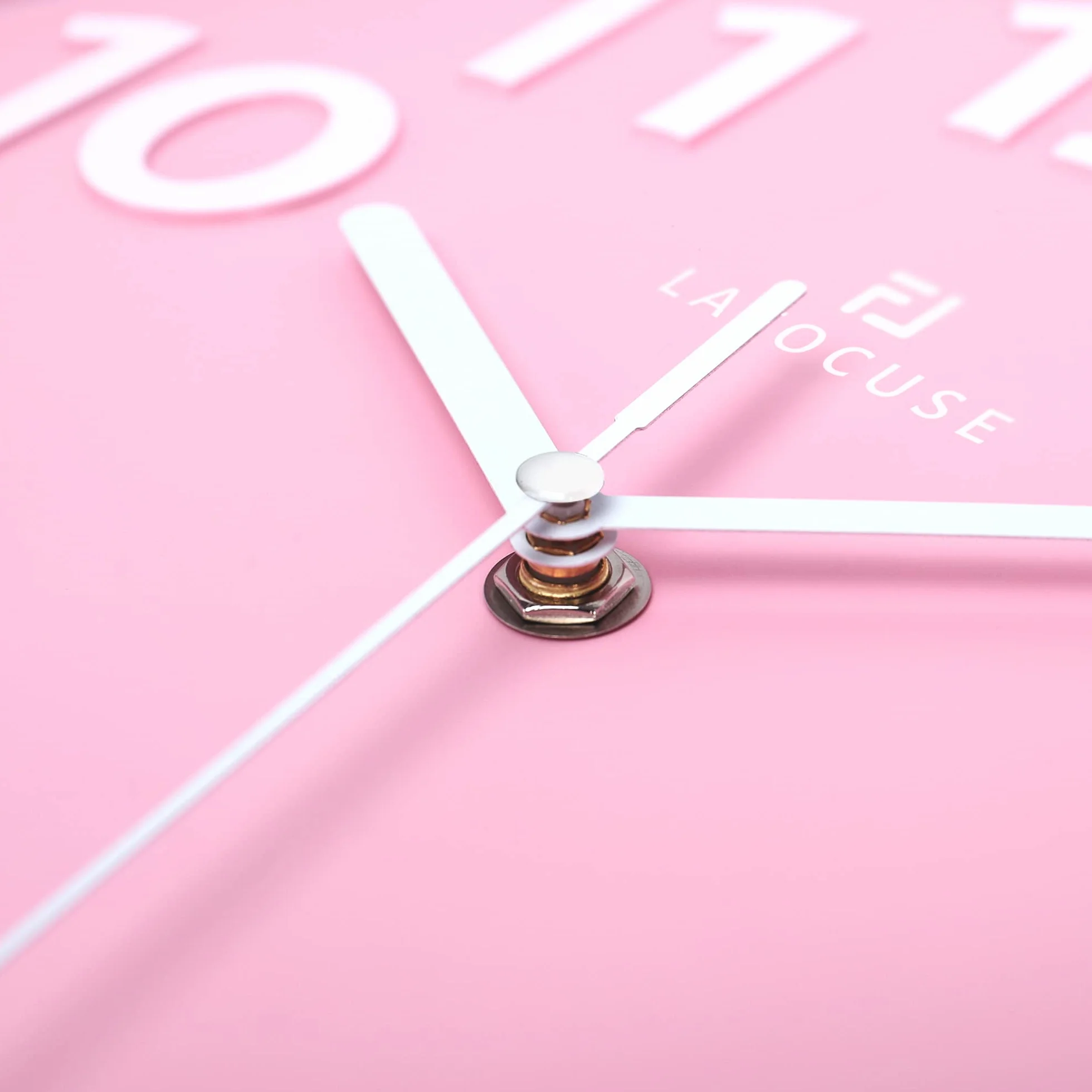 Lafocuse Horloge Murale Rose Fille 30cm Grande Chiffres 3D Silencieuse Pendule Murale Moderne