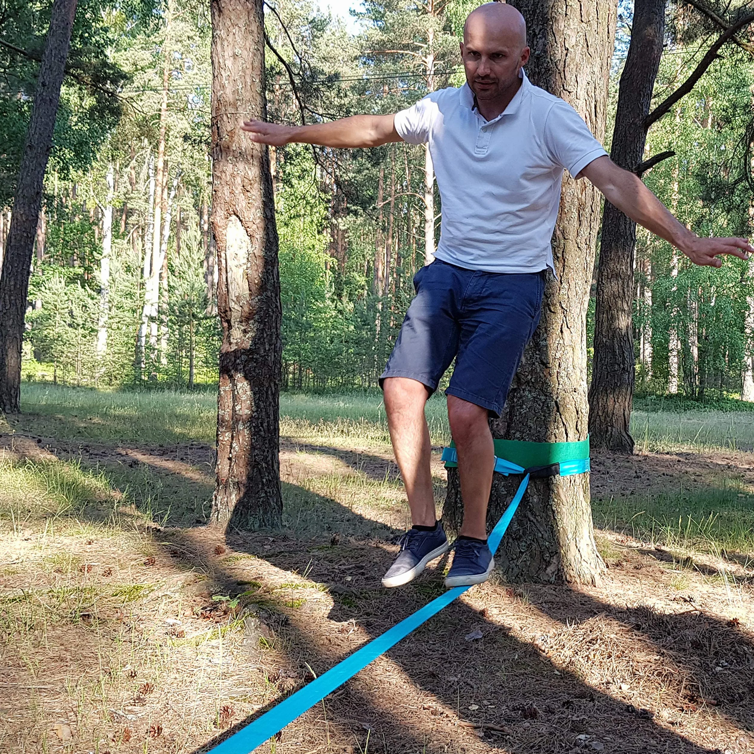Slackline pour l'entraînement d'équilibre 50 'avec cliquet Industriel Robuste, Bande de Protection d'arbre et Sac de Transport - Slack Lines for Backyard - Slackline de Soutien de Ligne Ninja.