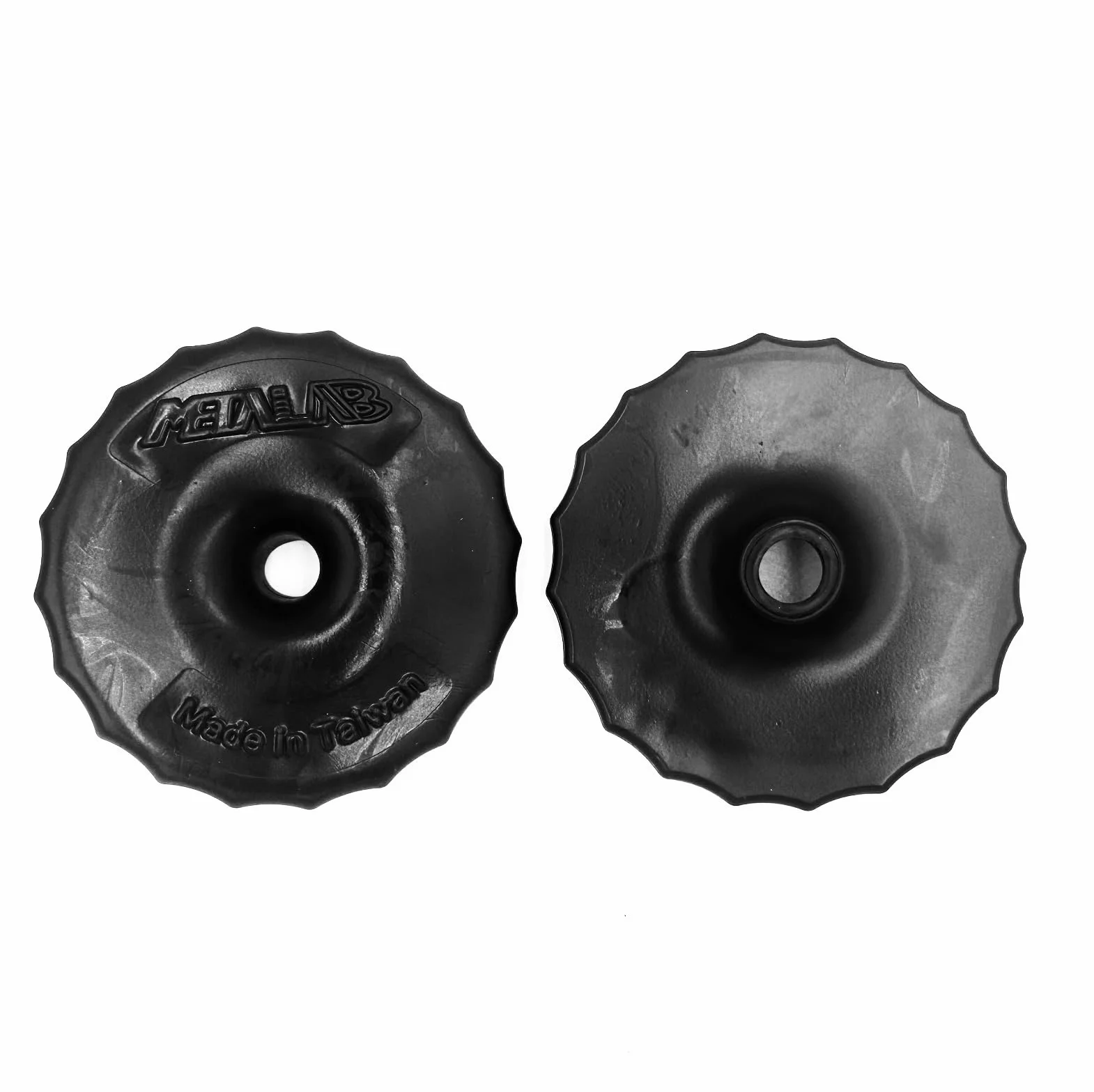 ES3009 Disques de dentition incurvés en silicone 8,5 cm pour chevaux Accessoires de mors Protection d'embout Protection de mors Disques de dentition Rondelles de joue