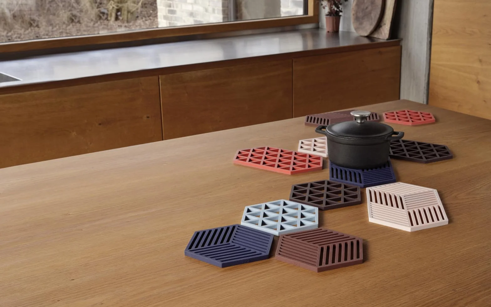 Zone Denmark Hexagon Dessous-de-Plat 24 x 14 x 0,9 cm Bourgogne