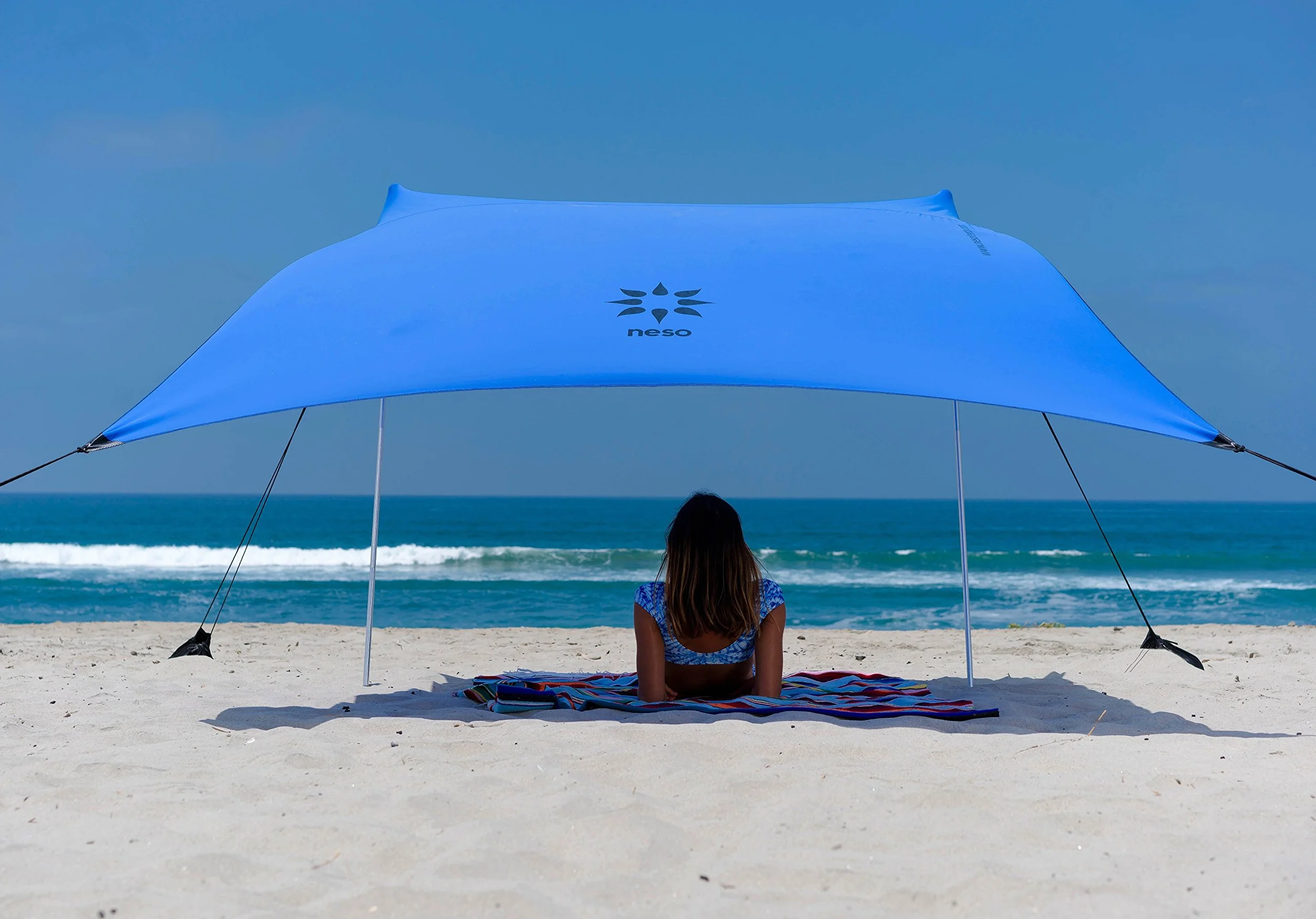 Tente de Plage de Tente de Neso avec l'ancre de Sable, Sunshade portative d'auvent - 2.1m 'x 2.1m - Coins renforcés par Brevet (Bleu pervenche)