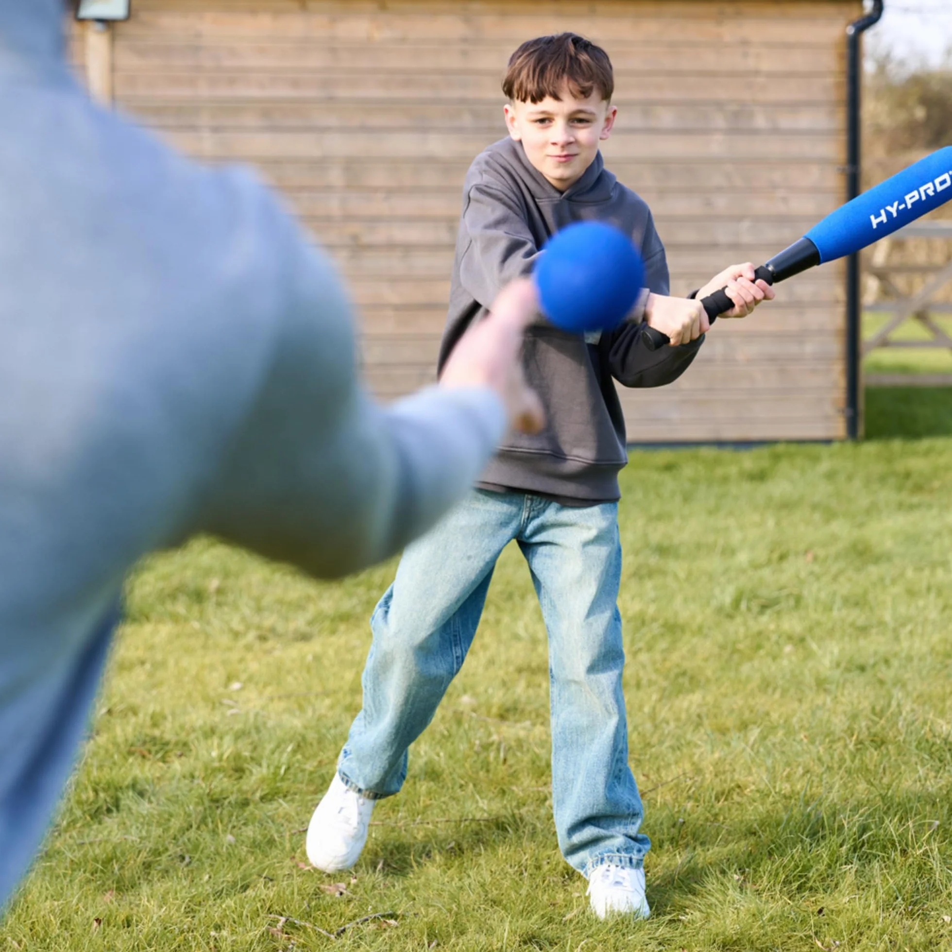 Hy-Pro Ensemble batte et balle de baseball en mousse – Bleu, doux au toucher, idéal pour les enfants, poignée antidérapante, batte en mousse de 61 cm, balle en mousse, jouet doux, jeu en plein air