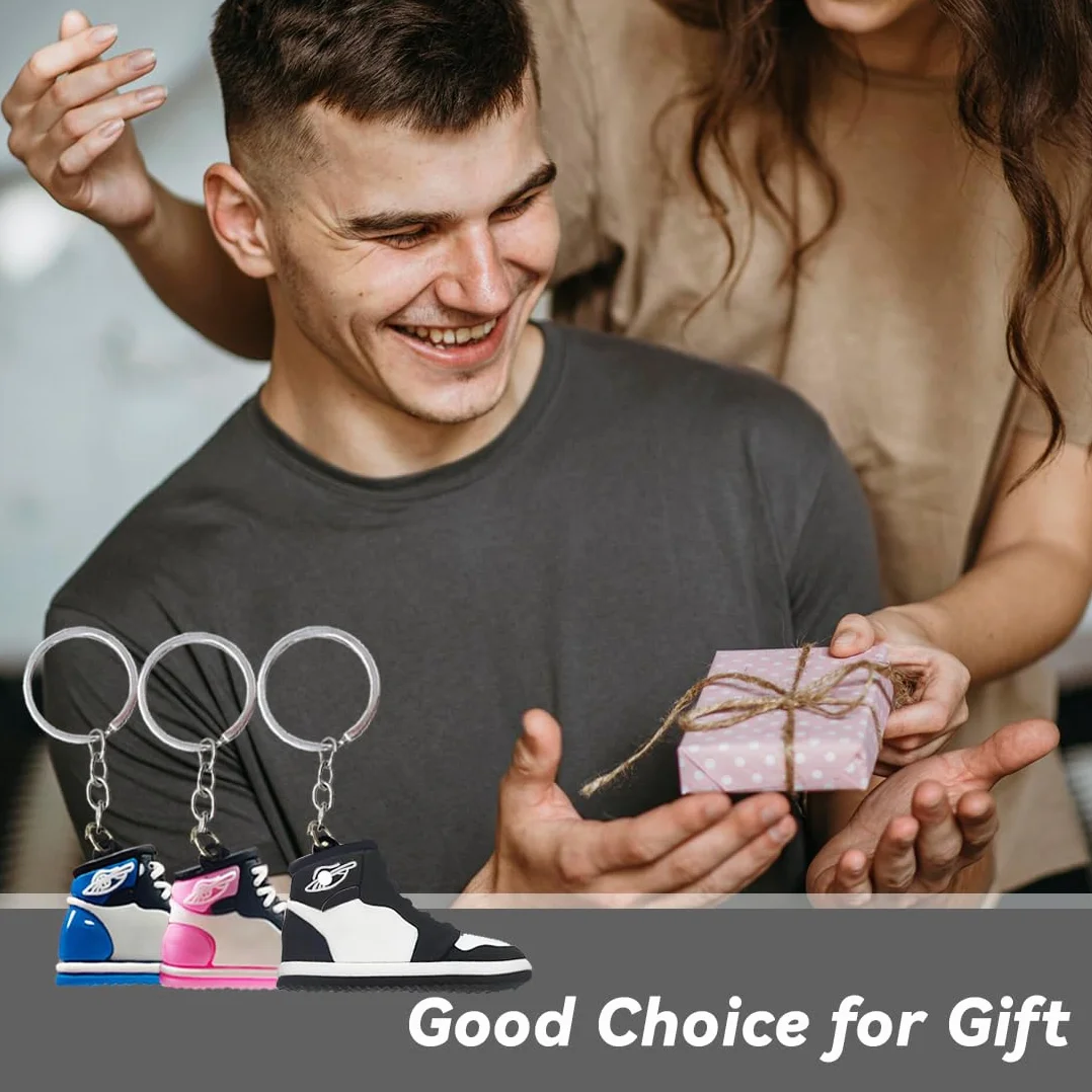 6 Pièces Porte Clés Sneaker, Mini Porte Clés de Chaussures Sport, Amateurs de Basketball Cadeaux