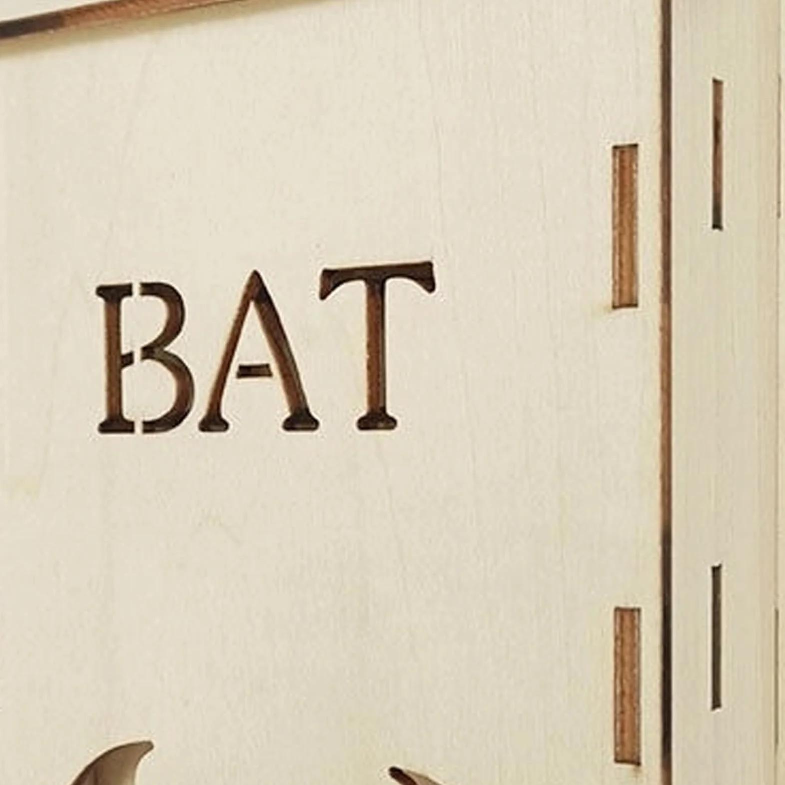 Maison pour chauves-souris en bois extérieur abri faune design prêt pour le climat
